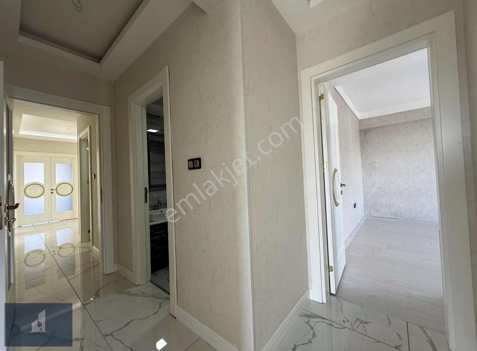 Kadir Dikici'den Ağaoğlu Rezidans'da Kiralık 4+1 Lüks Daire - Görsel 13