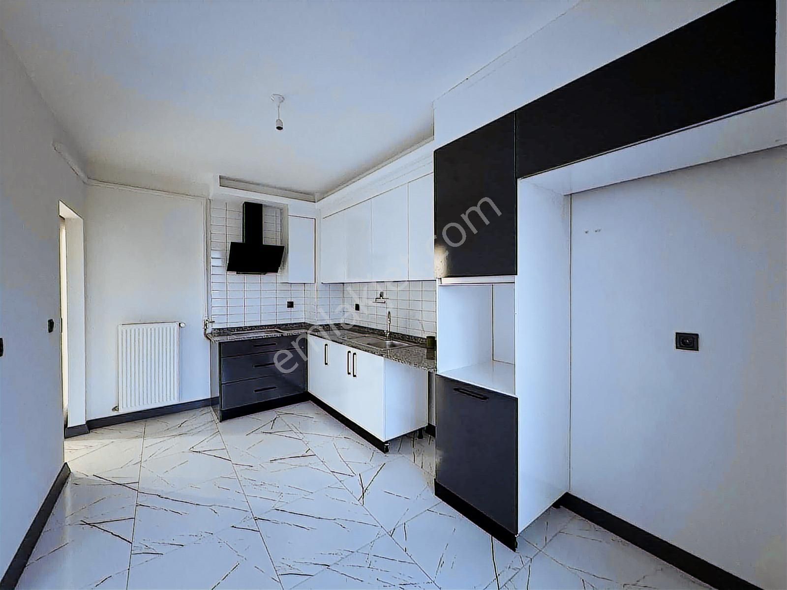 İldem E 4+1 Kiralık Daire - Görsel 8