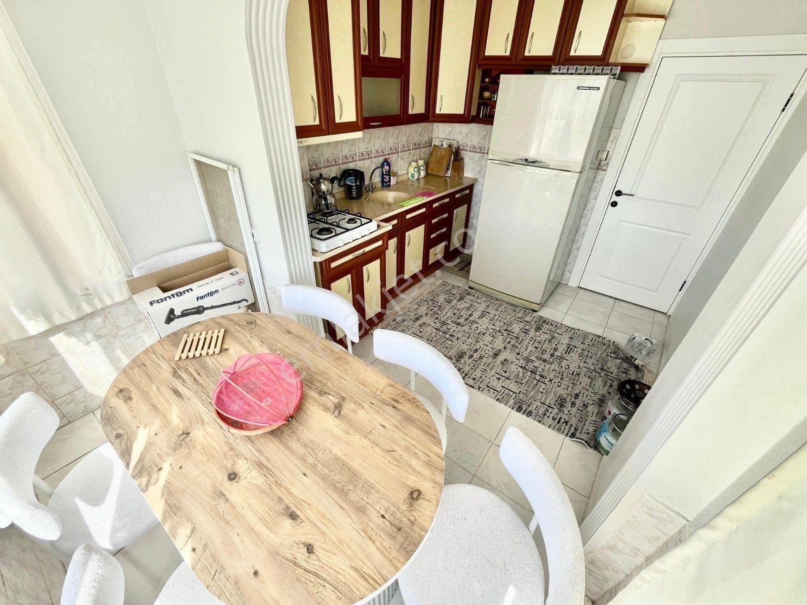 ▓yetkisi Yüksel'den Ayrı Mutfaklı Full Eşyalı Arakat 2+1 Daire▓ - Görsel 24