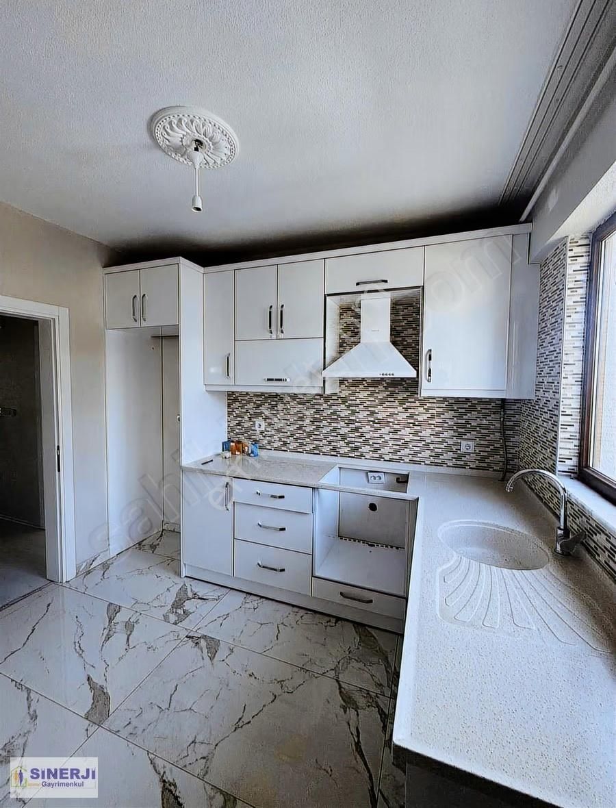 Doğanköyde 3+1 Geniş Kullanışlı Kiralık Daire - Görsel 14