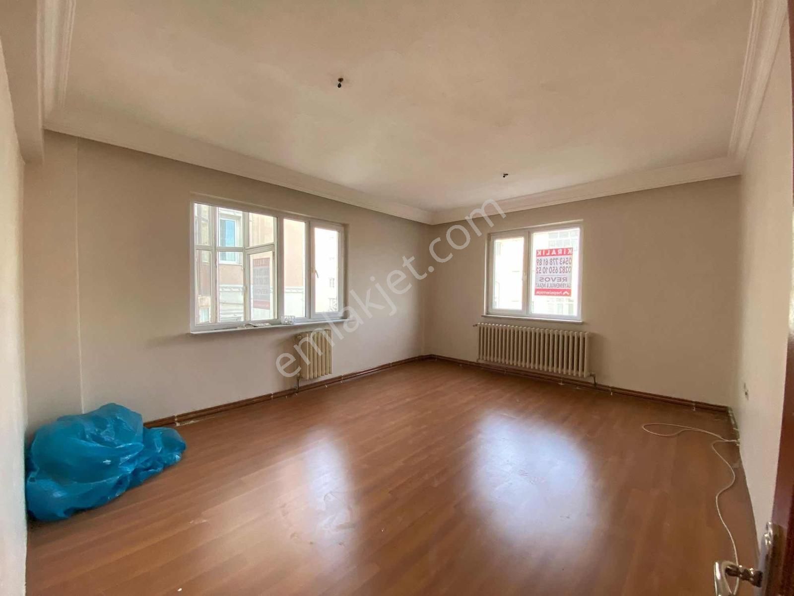 Çobançeşmede 3+1 - 140m2 Arakat Kiralık Daire // Revos // - Görsel 13