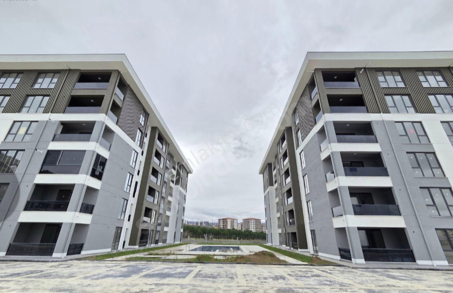 Sahibinden 2+1 Site İçi Havuzlu Cam Balkonlu Sıfır Daire - Görsel 23