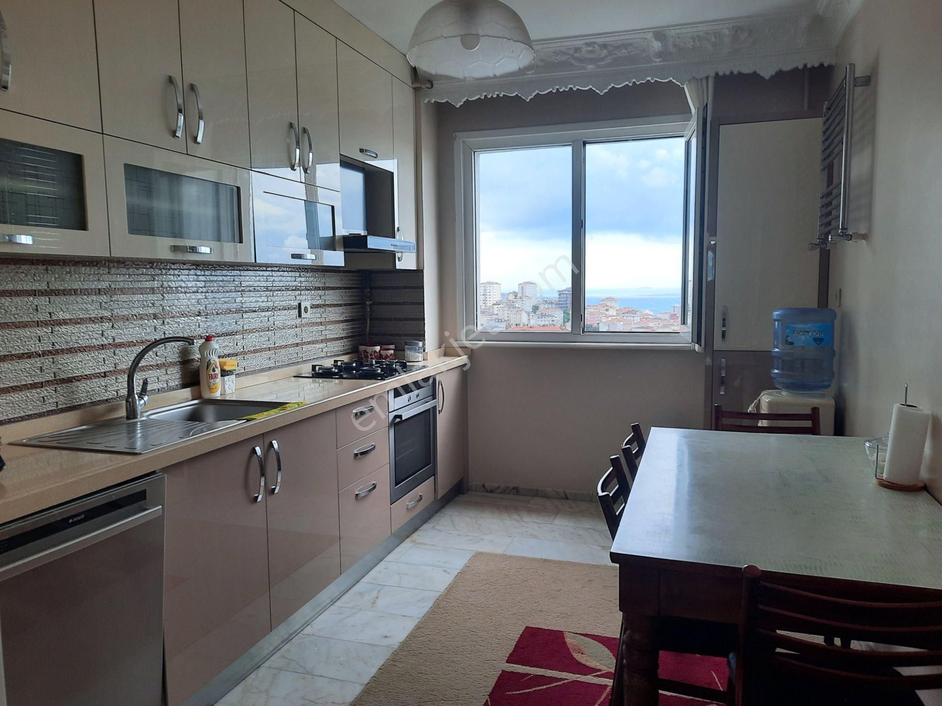 Gayrettepe Merkezde 3+1 165 M2 7. Kat Deniz Manzaralı Otoparklı Çift Asansörlü Full Eşyalı Daire - Görsel 22