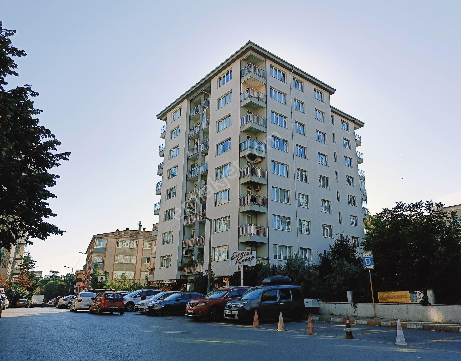 Gayrettepe Merkezde 3+1 165 M2 7. Kat Deniz Manzaralı Otoparklı Çift Asansörlü Full Eşyalı Daire - Görsel 35