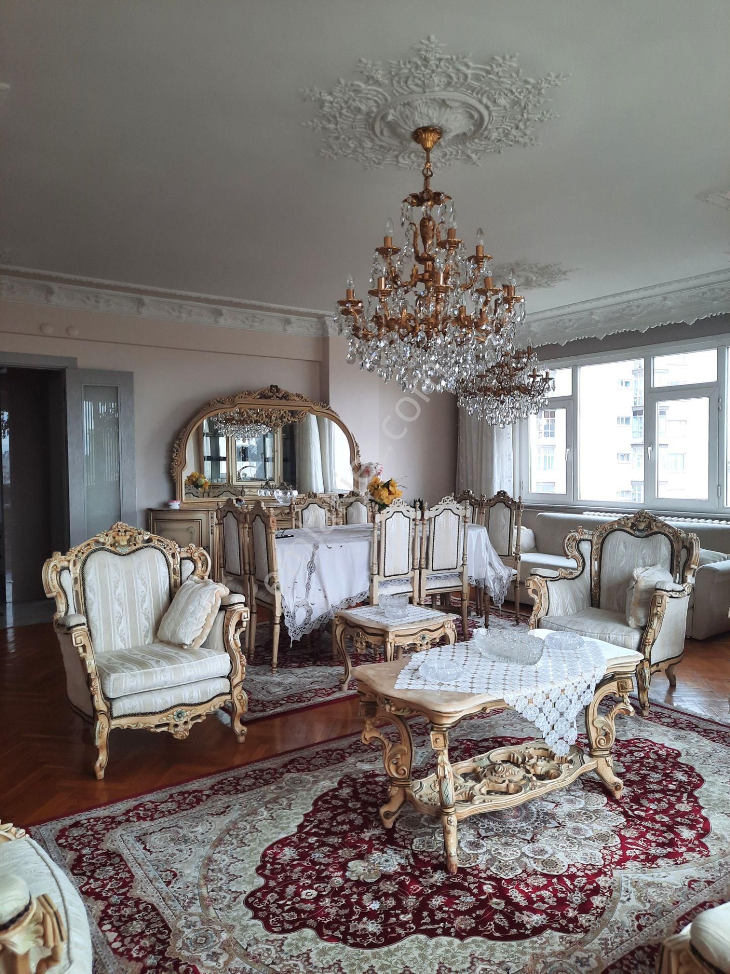 Gayrettepe Merkezde 3+1 165 M2 7. Kat Deniz Manzaralı Otoparklı Çift Asansörlü Full Eşyalı Daire - Görsel 7