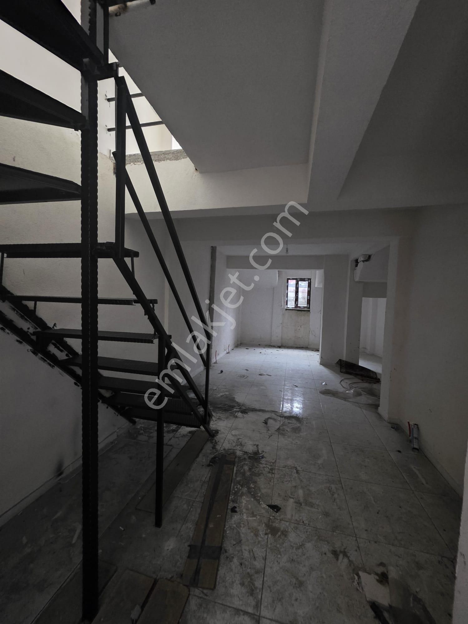 Toyap İnşaattan İsmetpaşa Mah Kiralık 65m2 Her İşe Uygun Dükkan - Görsel 3