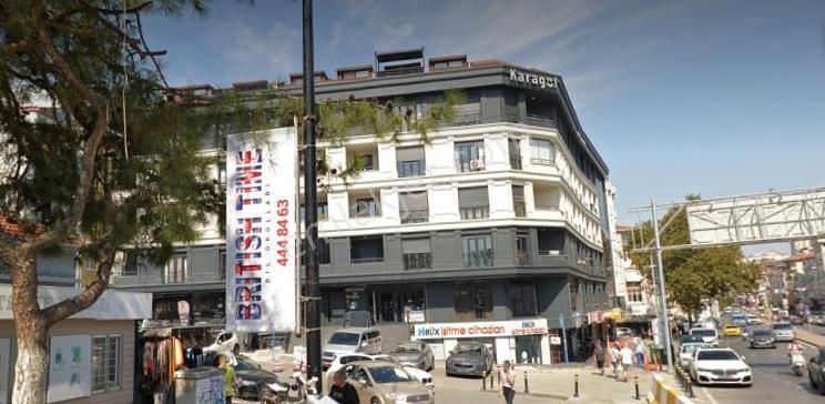 Maltepe Merkezde Minibüs Yolu Üzerinde Satılık Dükkan&mağaza