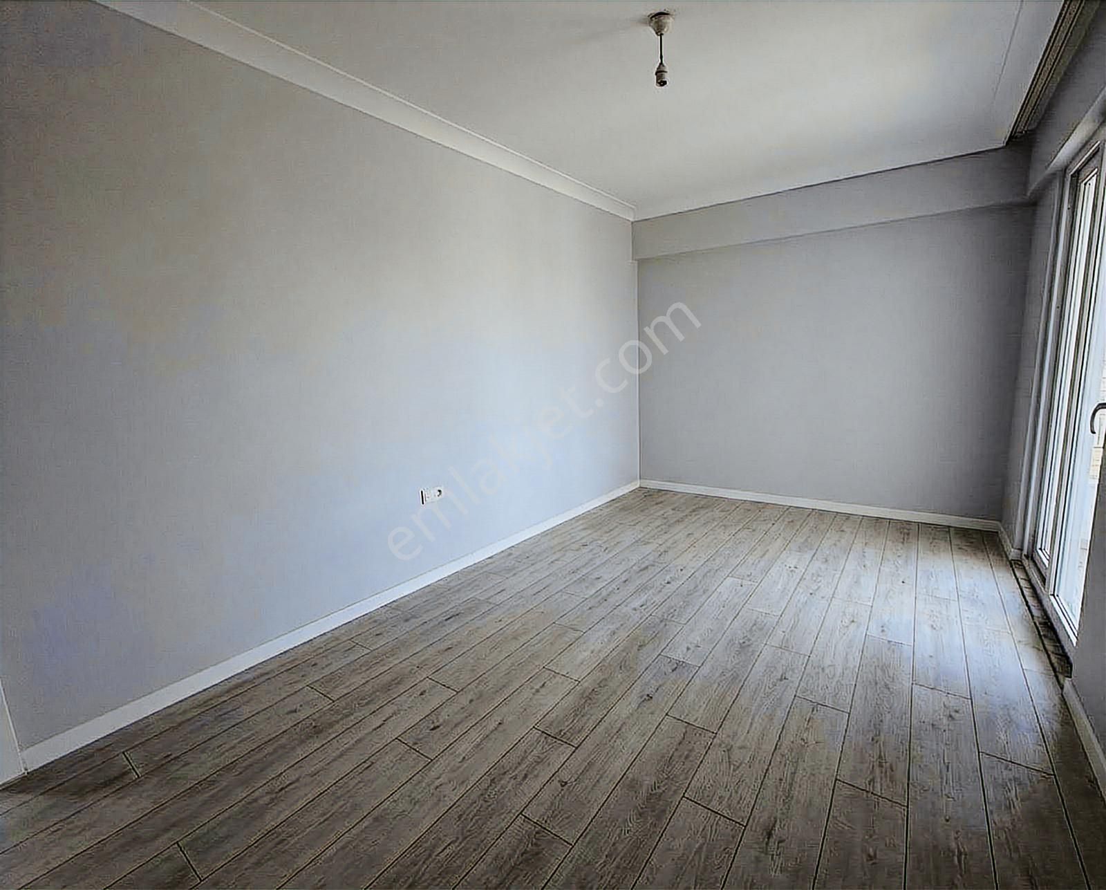 Remax Hür Ayfer Sever'den Satılık Daire Santaş Corner Sitesi - Görsel 16
