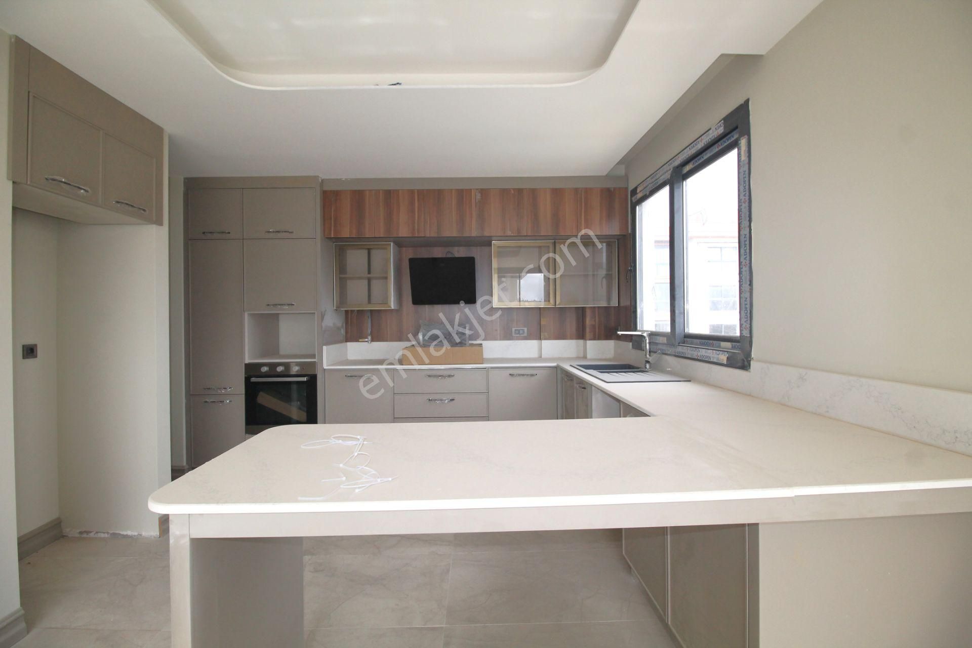 Retro’dan Sosyal Yaşam Alanı Sunan Ve Hayallerinizdeki Daireyi Bulduğunuz 4+1 - Görsel 2