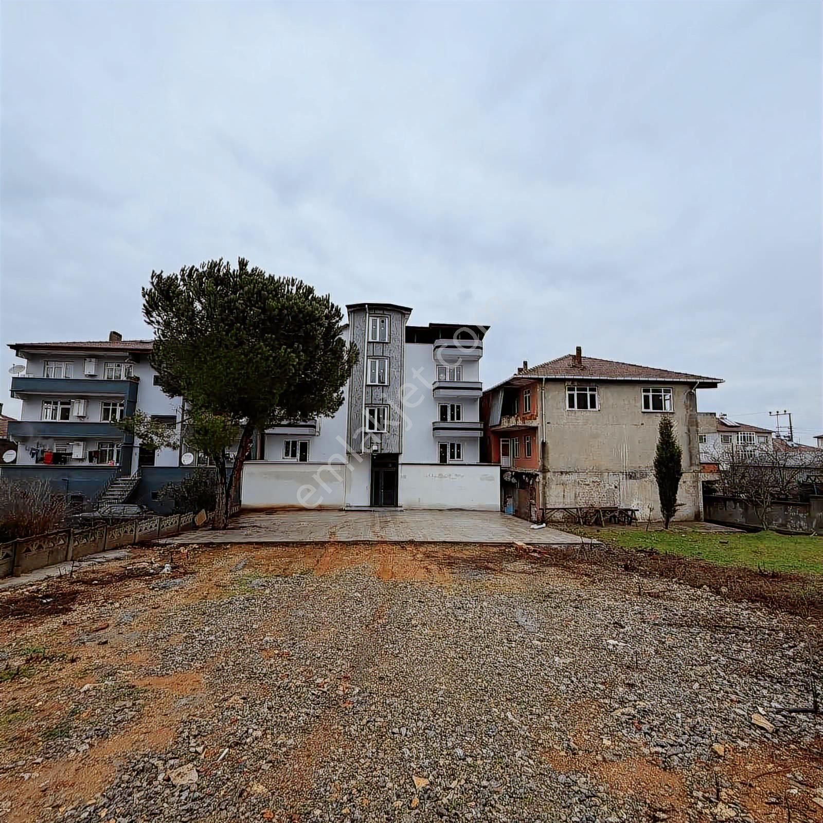 Remax Hür Emrah Tosun"dan Ferizlide Kiralık Daire - Görsel 13