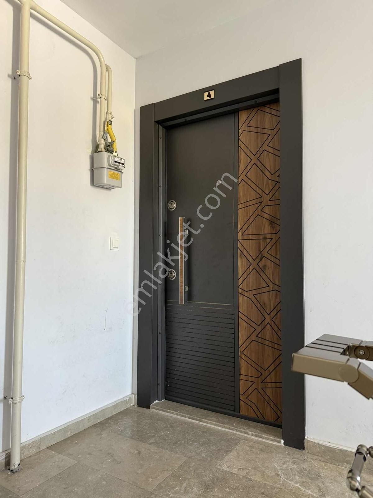 Ömer İnan Remax Hür 2+1 100m2 Kiralık Daire - Görsel 5