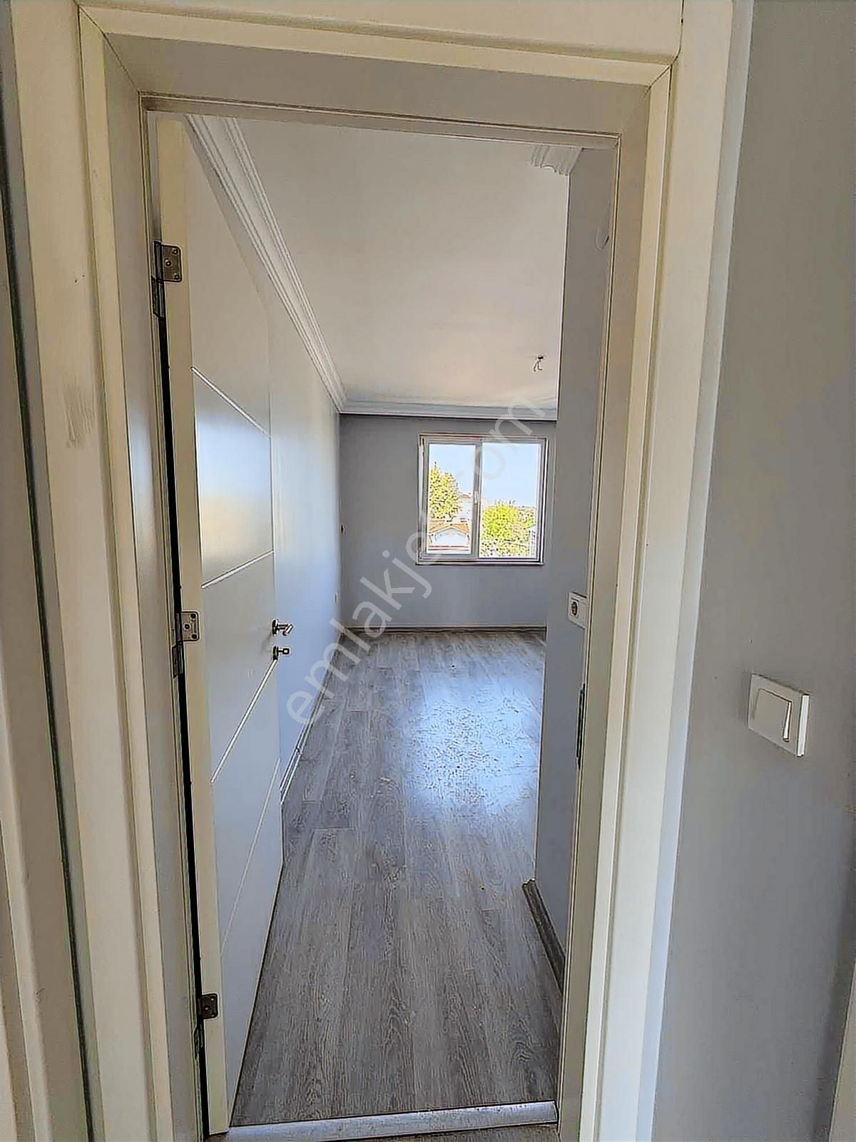 Ömer İnan Remax Hür 2+1 100m2 Kiralık Daire - Görsel 10