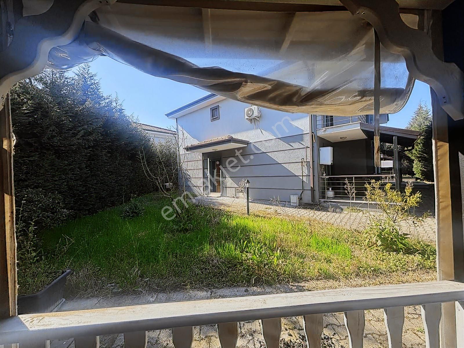 Fırsat Bu İlanımda ! Sapanca 'da 4+1 Satılık Villa - Görsel 7