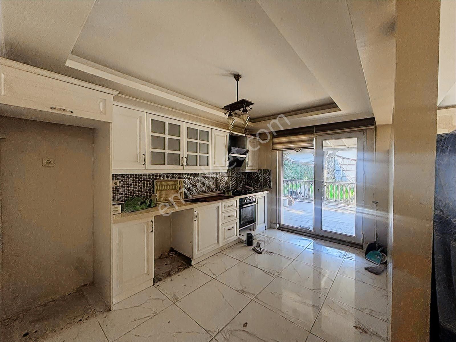 Fırsat Bu İlanımda ! Sapanca 'da 4+1 Satılık Villa - Görsel 10