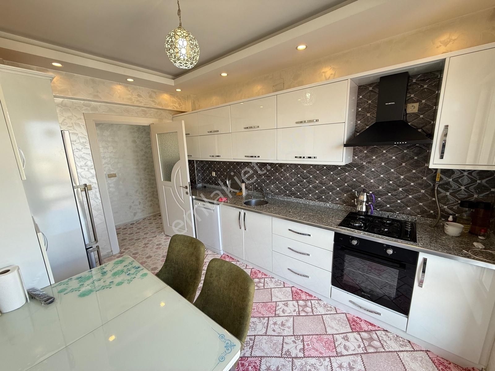 Şahintepe Mah. Güneykent Anadolu Lisesi Arkası 2+1 Satılık Daire