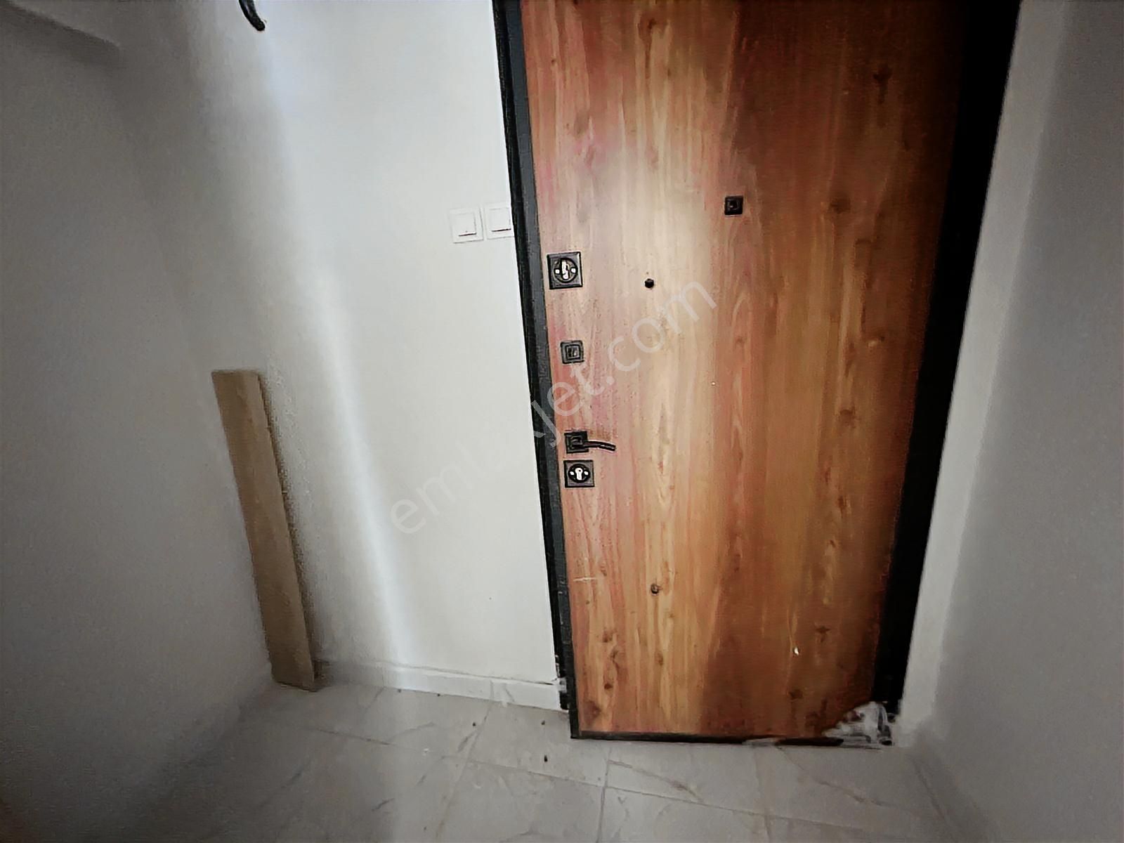 Kiralık Daire 4+1 Dsi Civarı İçi Yenilenmiş Cadde Üzerinde - Görsel 30