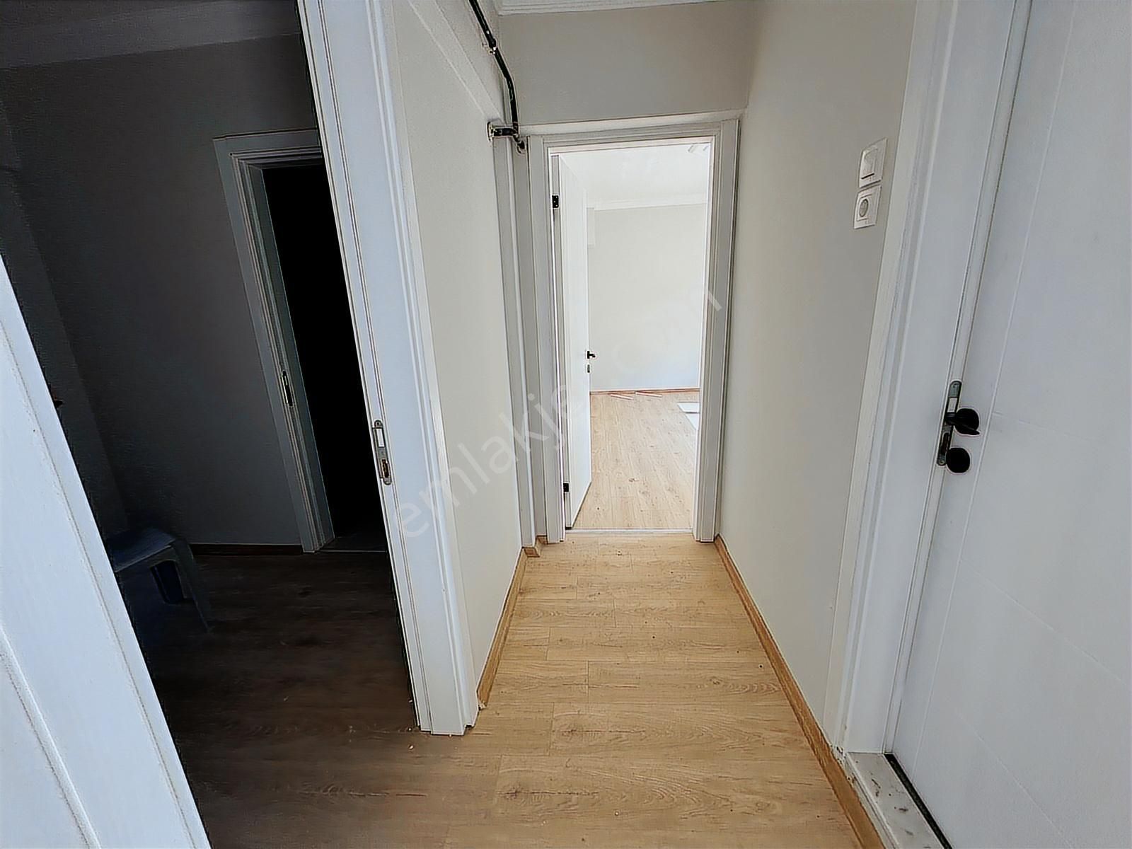 Kiralık Daire 4+1 Dsi Civarı İçi Yenilenmiş Cadde Üzerinde - Görsel 25