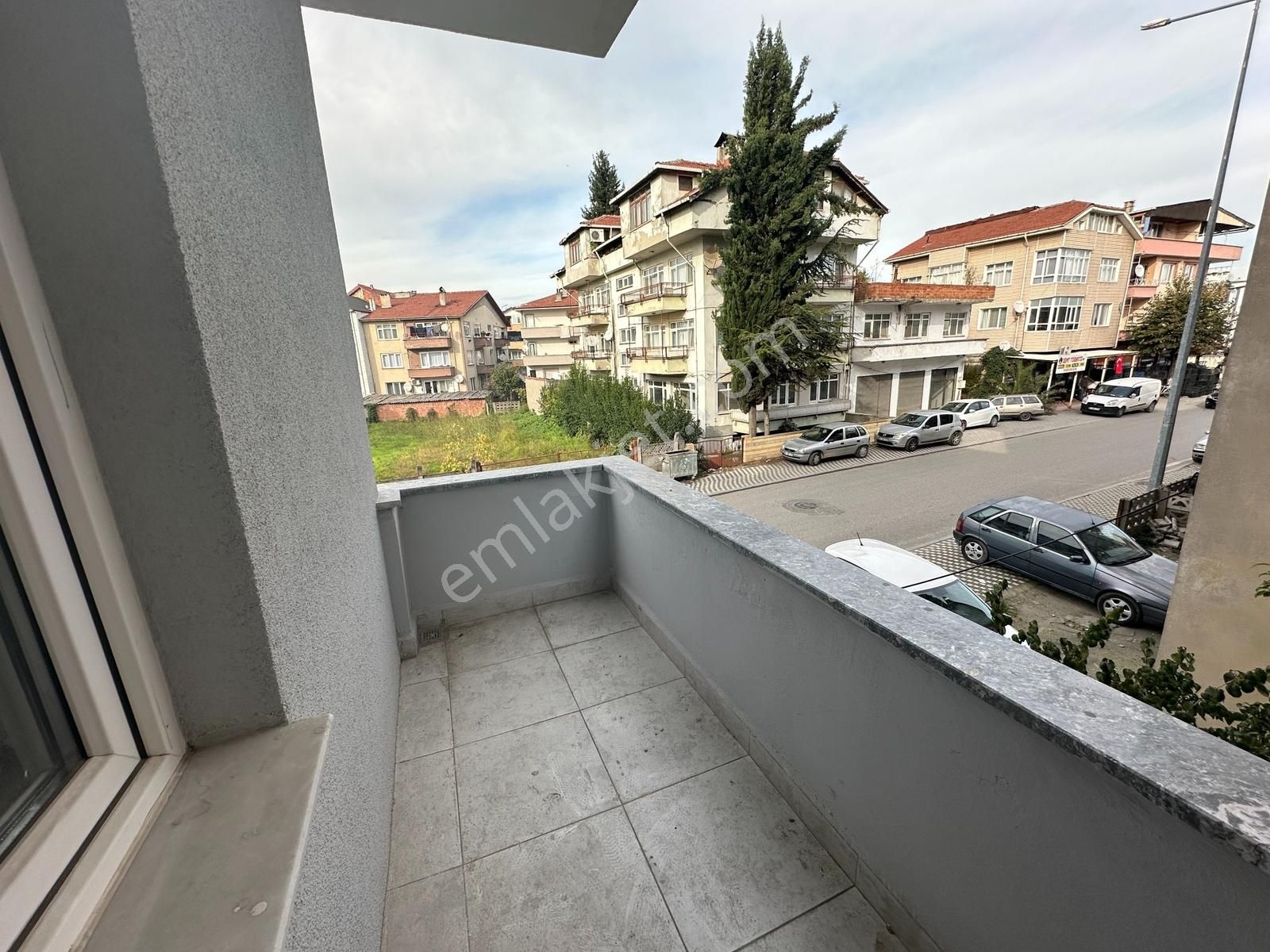 Kiralık Daire 4+1 Dsi Civarı İçi Yenilenmiş Cadde Üzerinde - Görsel 7