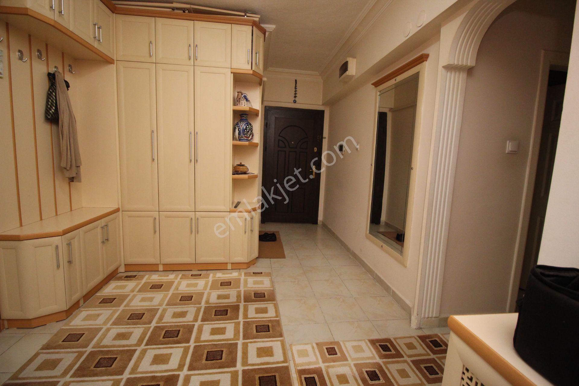 Emre Emlak'tan Atakent'te Ön Cephe Tertemiz 3+1 Satılık Daire - Görsel 26