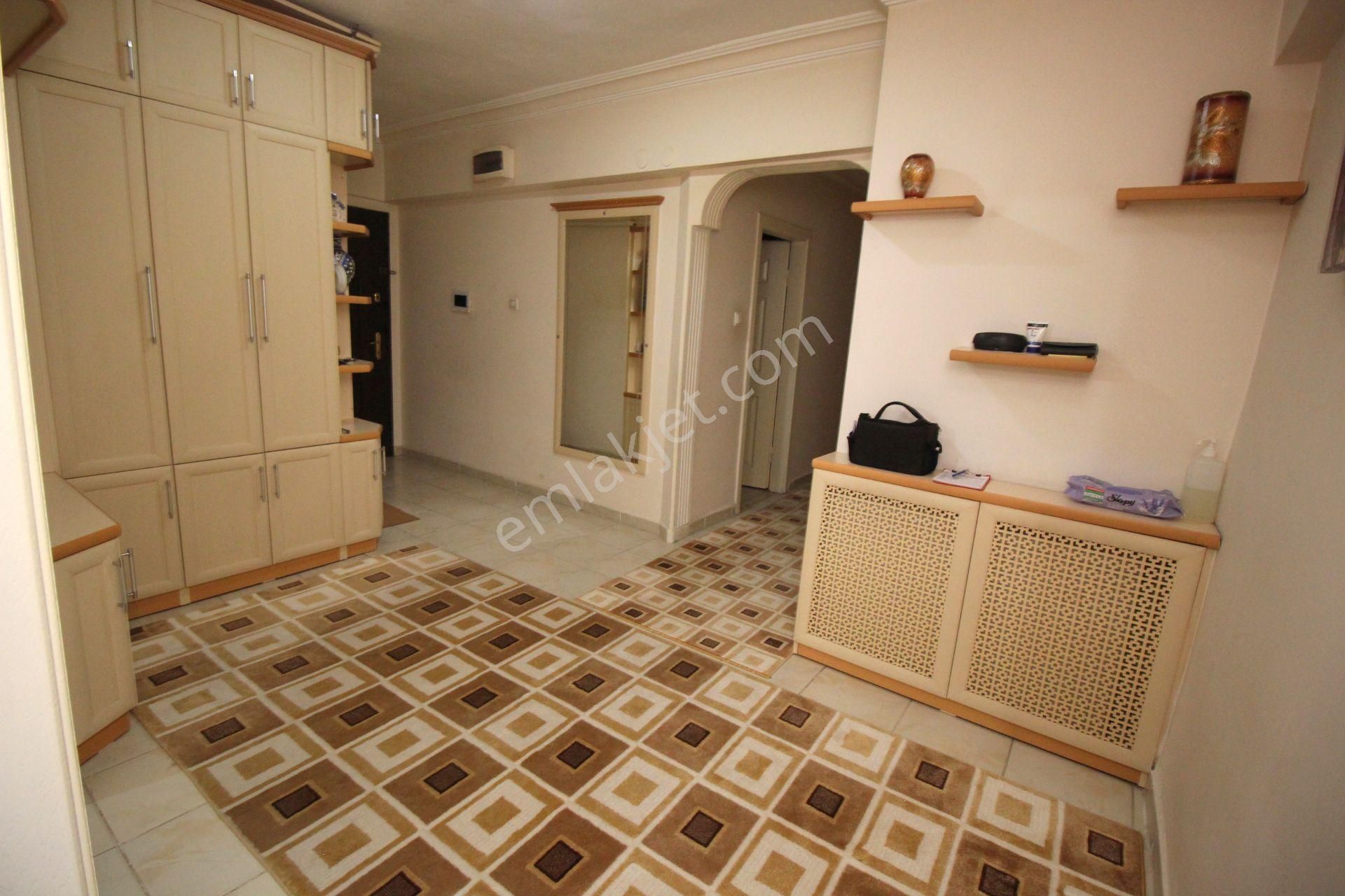 Emre Emlak'tan Atakent'te Ön Cephe Tertemiz 3+1 Satılık Daire - Görsel 24