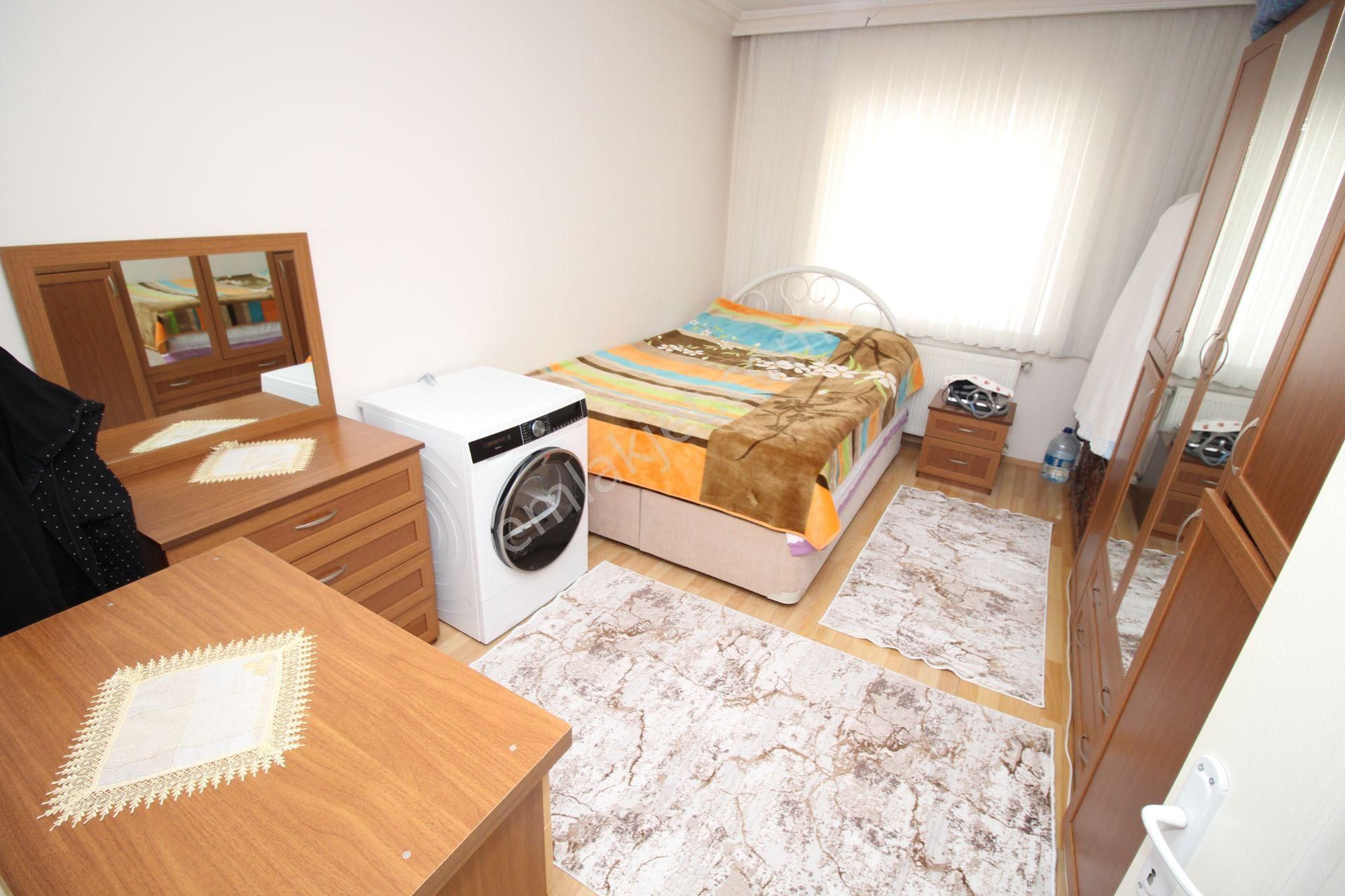 Emre Emlak'tan Atakent'te Ön Cephe Tertemiz 3+1 Satılık Daire - Görsel 17