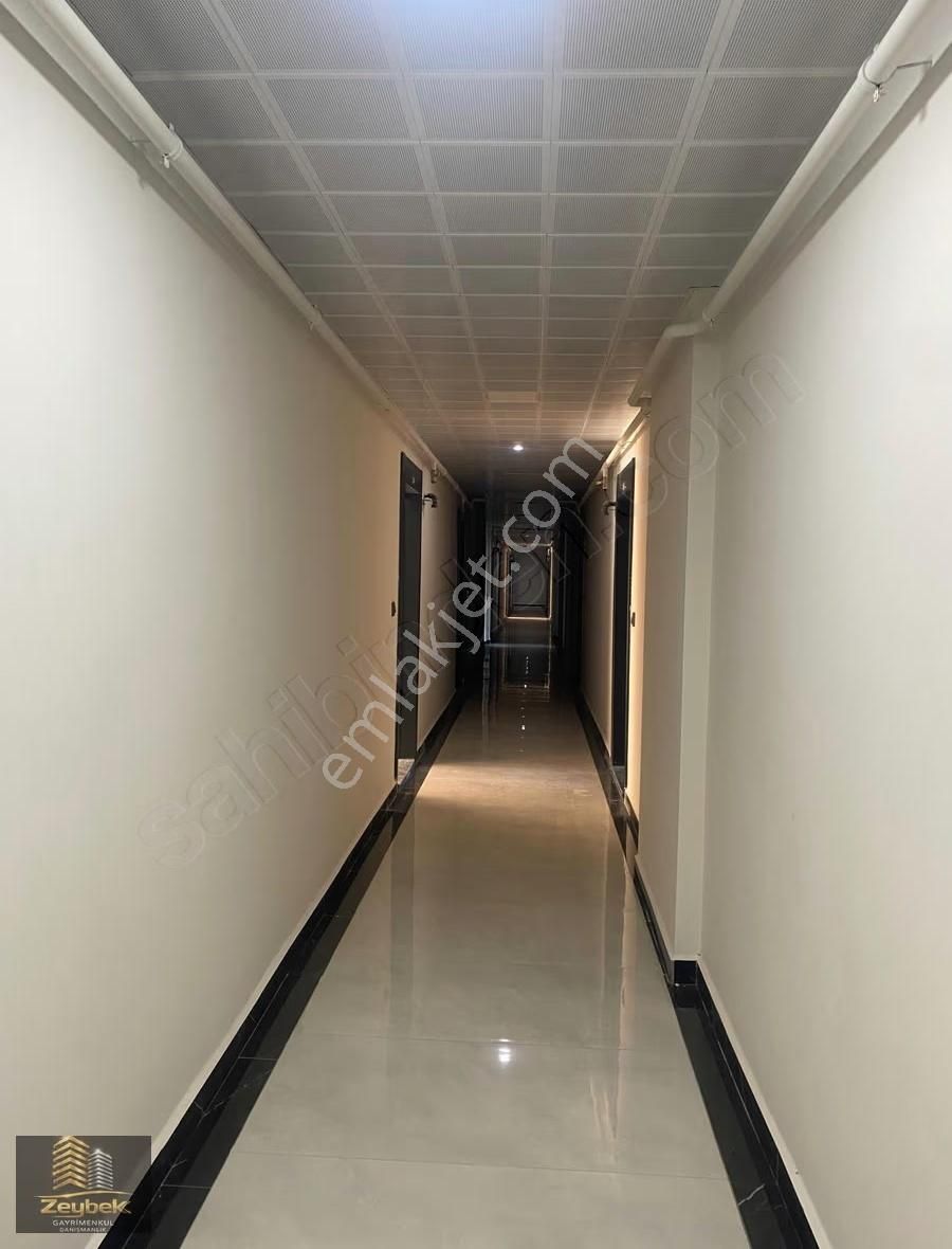 İzmir Menemen Seyrek Özkayalar Suit'te Satılık 1+1 Lüks Daire !! - Görsel 19