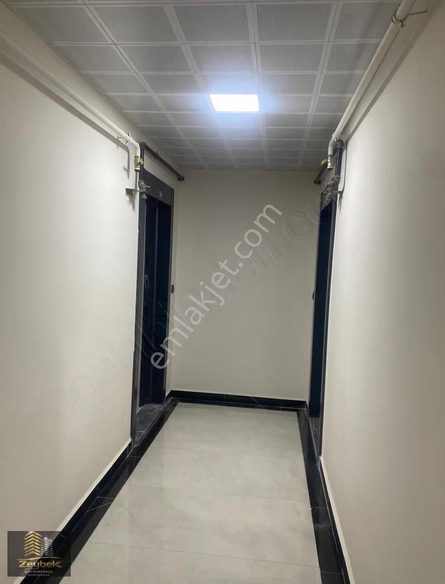 İzmir Menemen Seyrek Özkayalar Suit'te Satılık 1+1 Lüks Daire !! - Görsel 12