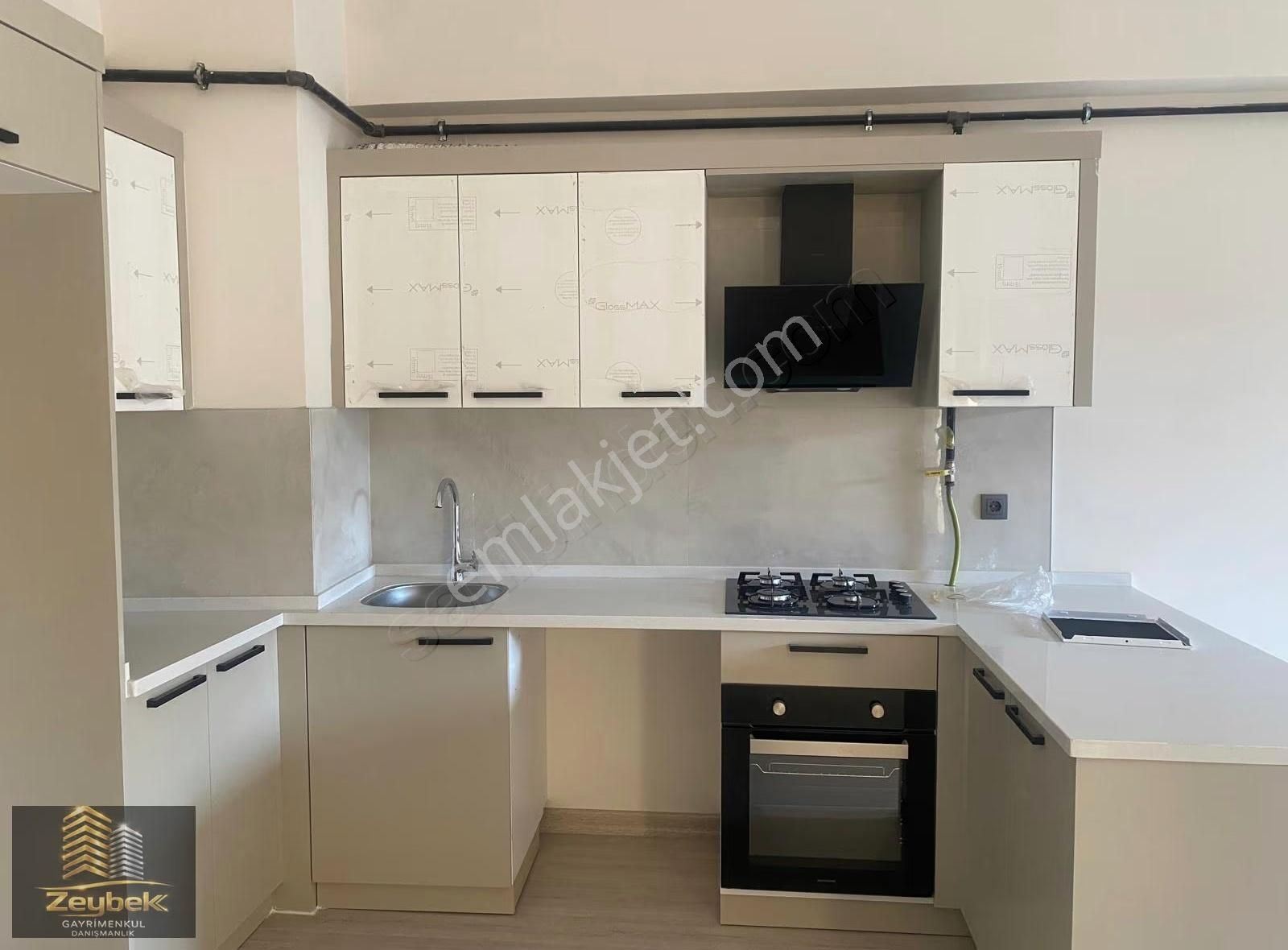 İzmir Menemen Seyrek Özkayalar Suit'te Satılık 1+1 Lüks Daire !! - Görsel 26