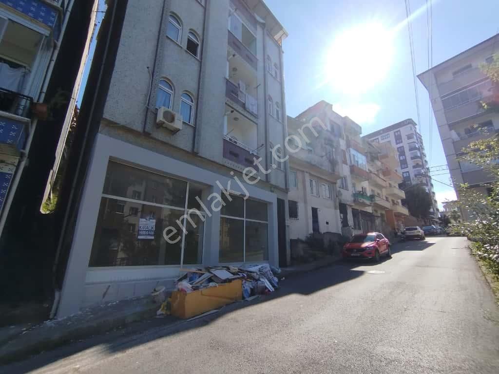 Aydınlıkevler Mah. İçi Yapılı Kiralık Dükkan/işyeri - Görsel 5