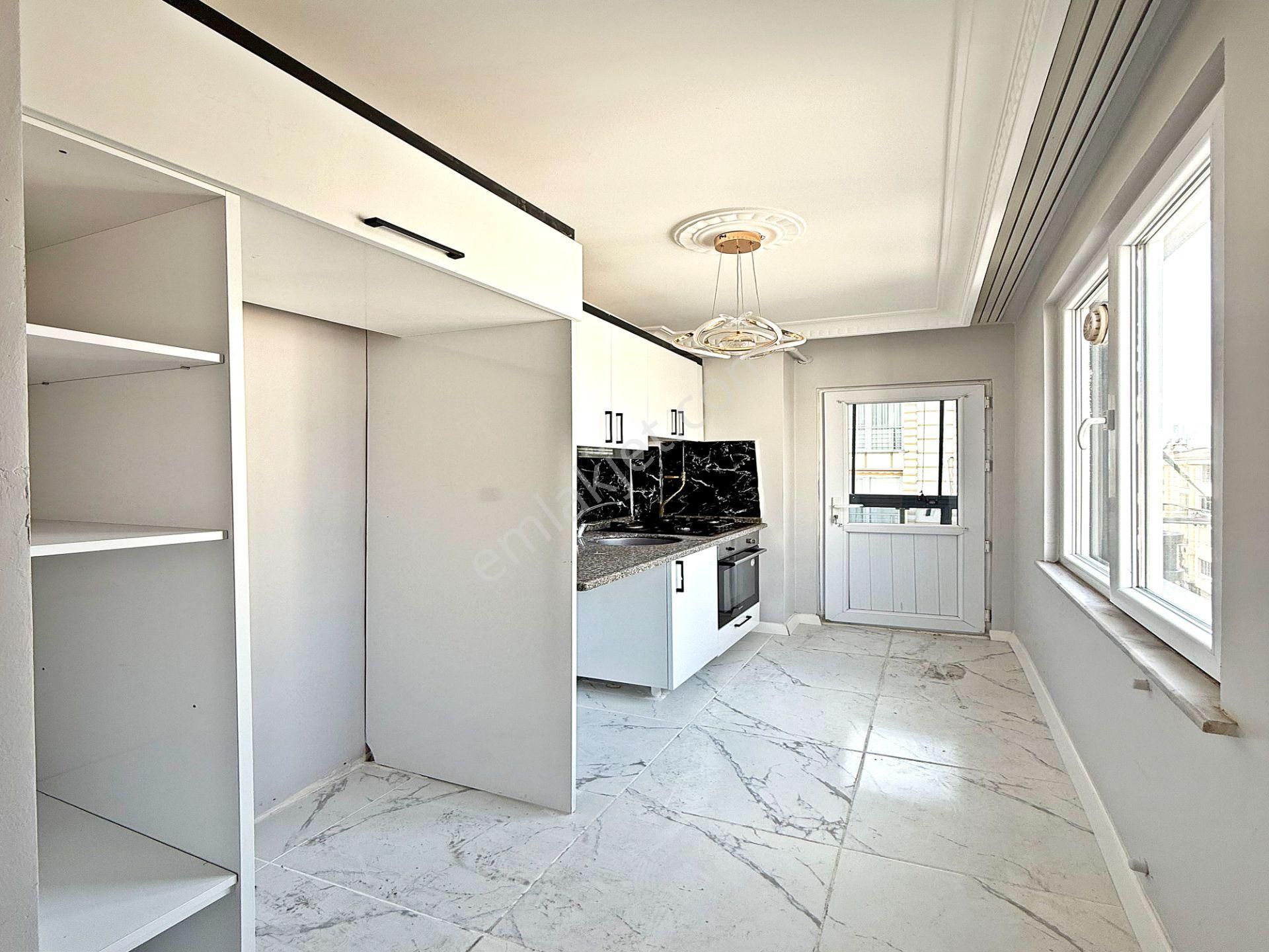 Pınar Mahallesinde Kullanıma Hazır Krediye Uygun Fırsat Ara Kat - Görsel 8