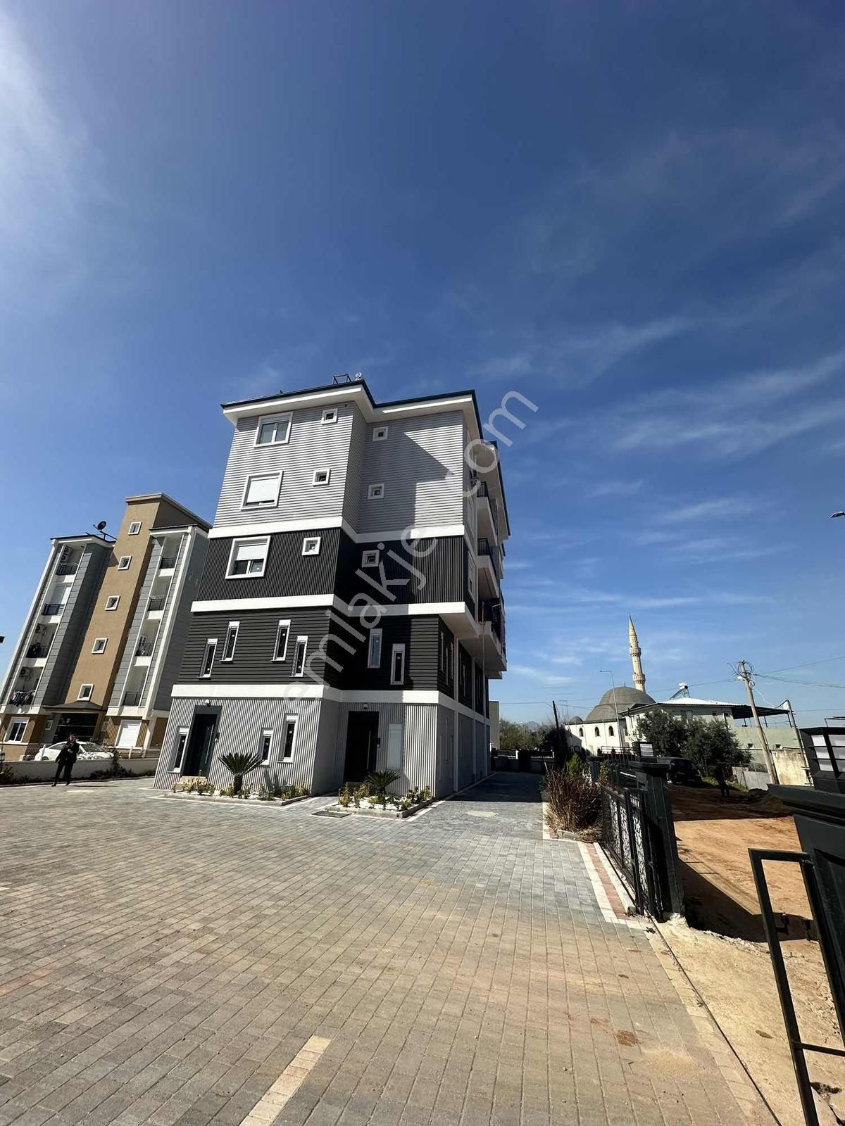 Antalya Altınova'da Havaalanına Yakın Katta 1 + 1 Daire - Görsel 4