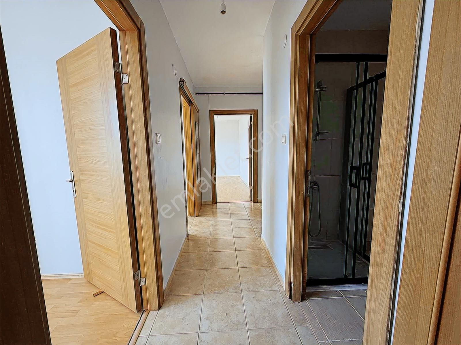 Kurtköy Merkeze Yürüme Mesafesinde Site İçerisinde 80 M2 2+1 - Görsel 9