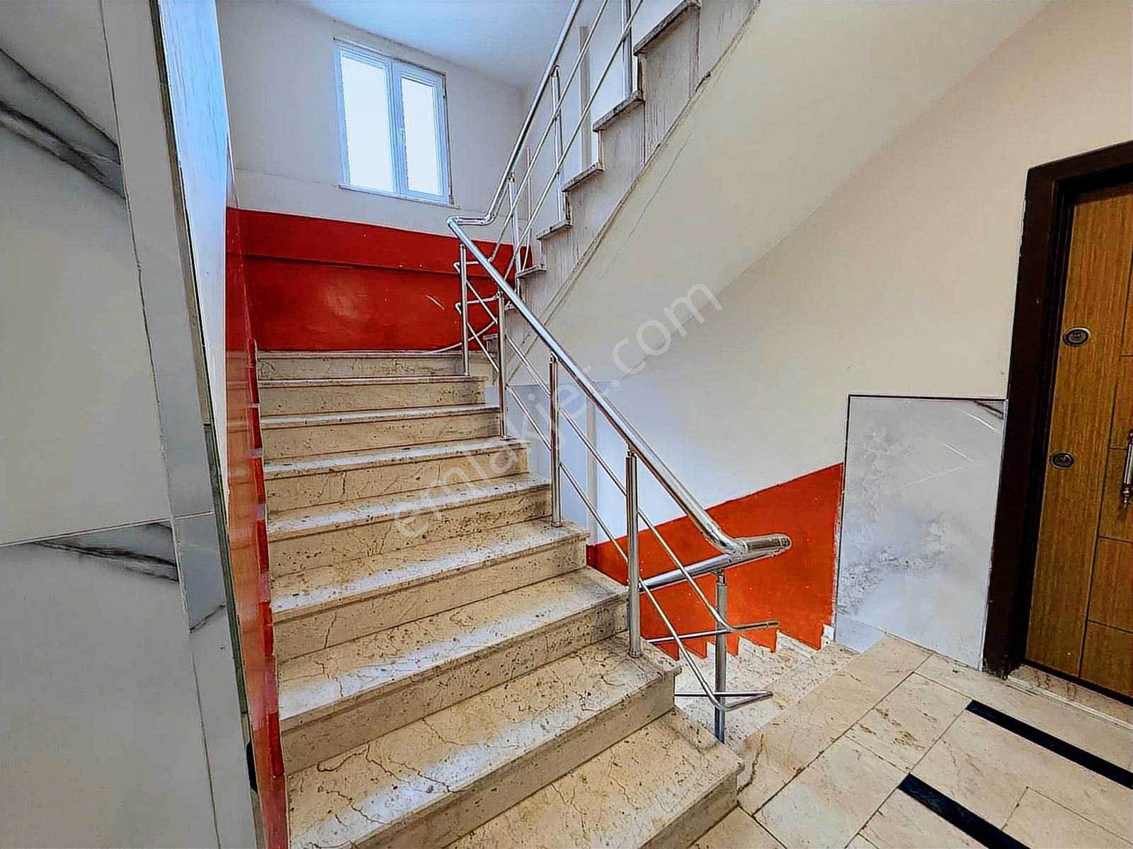 Kurtköy Merkeze Yürüme Mesafesinde Site İçerisinde 80 M2 2+1 - Görsel 16
