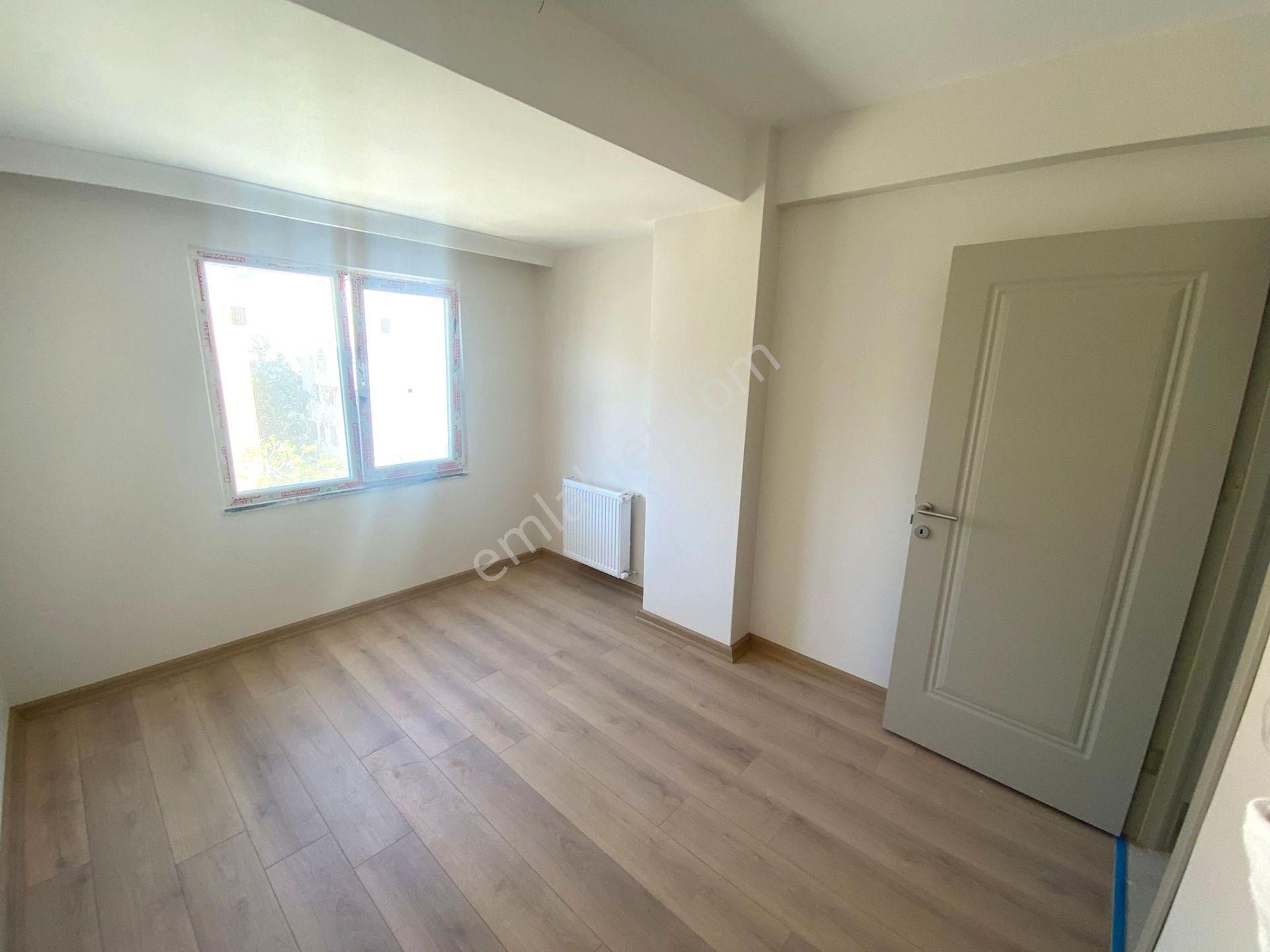 İbar'dan Küçükyalı Metroya 3 Dk Yürüme Mesafesinde Ön Cephe - Görsel 13