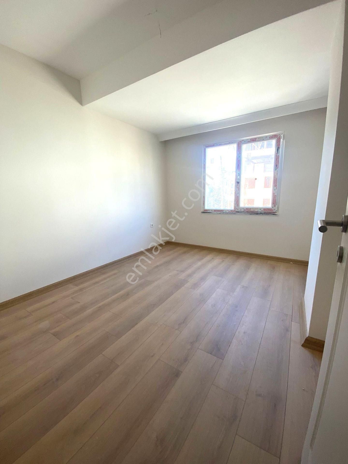 İbar'dan Küçükyalı Metroya 3 Dk Yürüme Mesafesinde Ön Cephe - Görsel 17