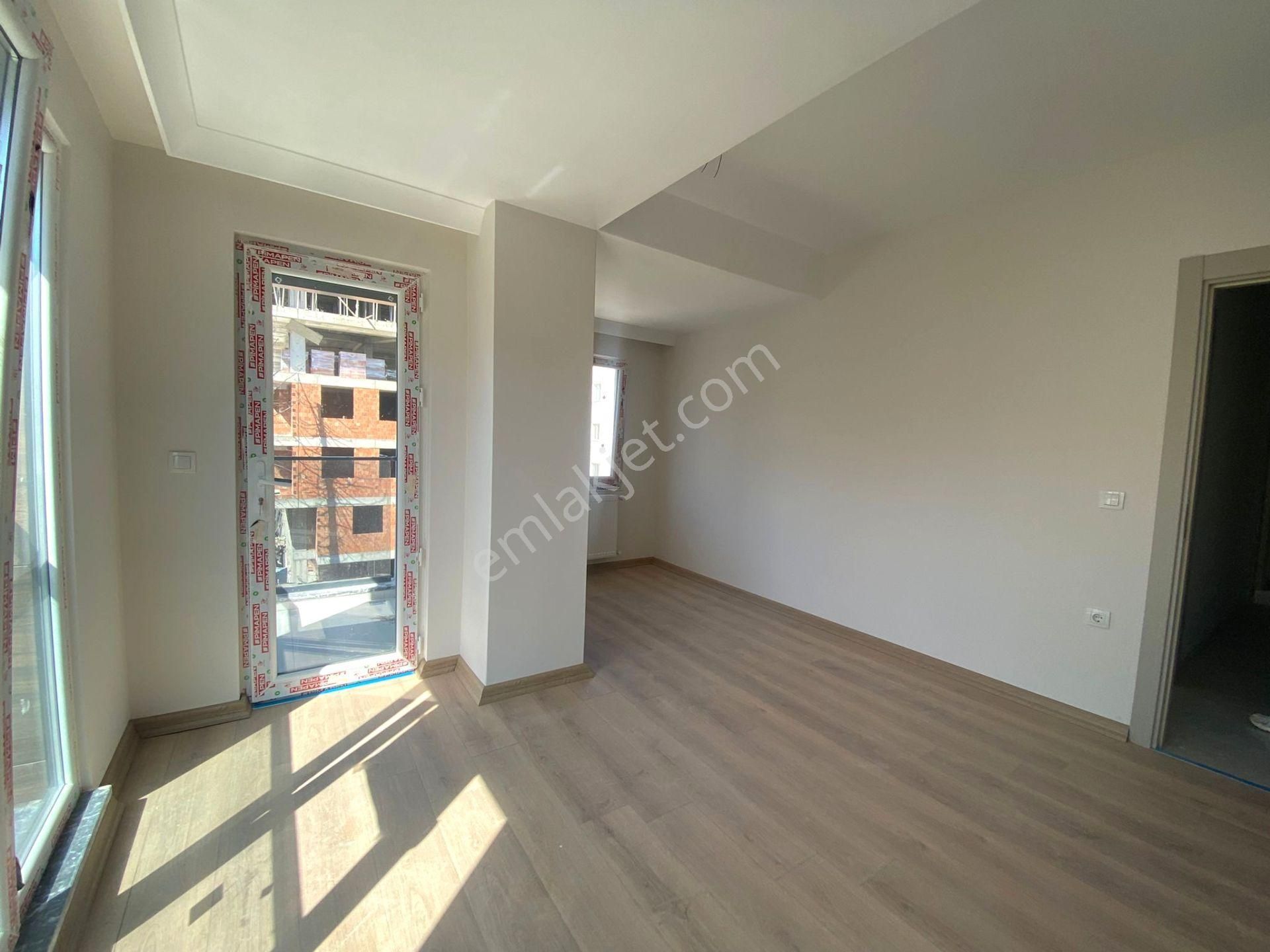 İbar'dan Küçükyalı Metroya 3 Dk Yürüme Mesafesinde Ön Cephe - Görsel 2