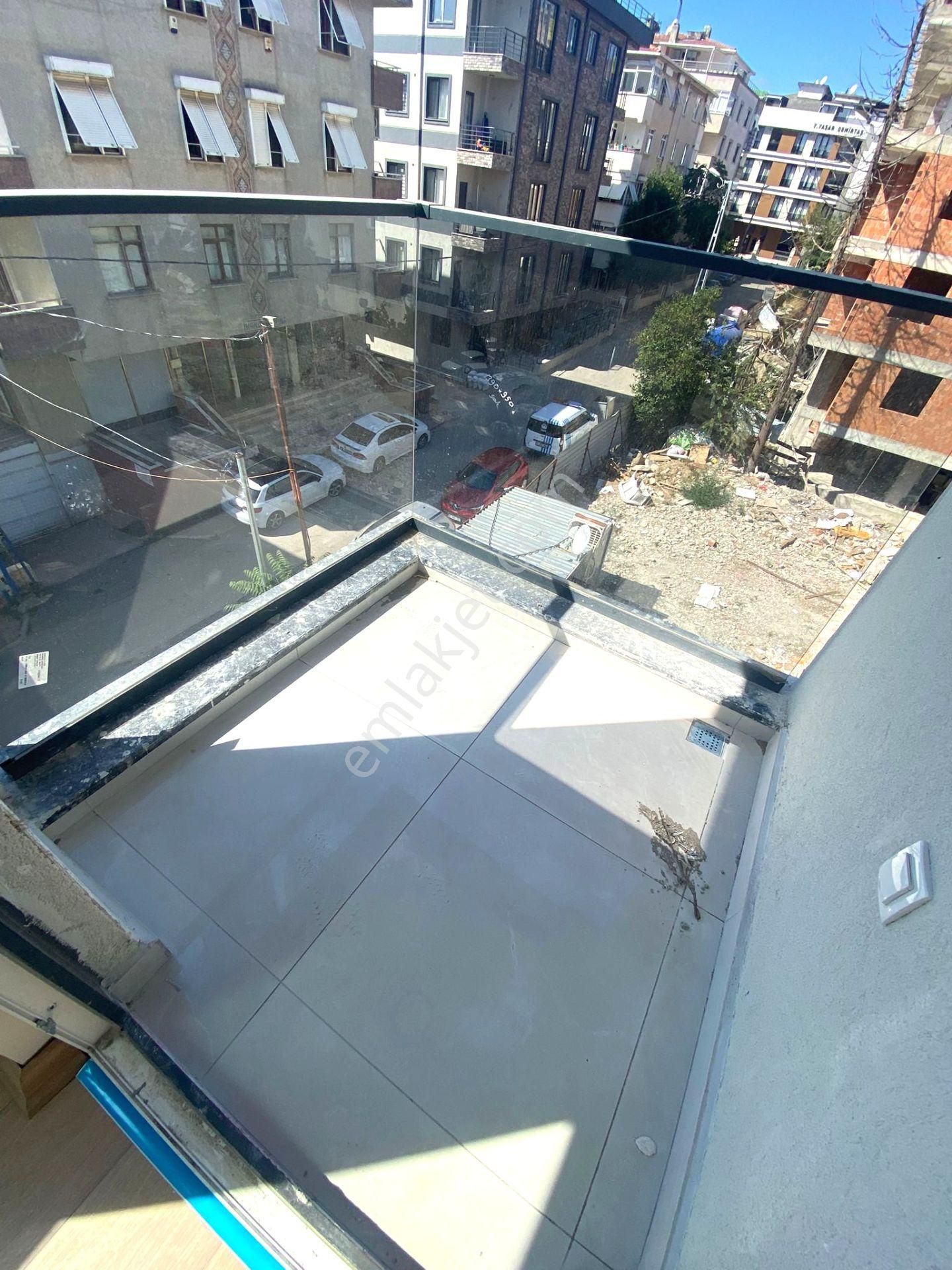 İbar'dan Küçükyalı Metroya 3 Dk Yürüme Mesafesinde Ön Cephe - Görsel 4