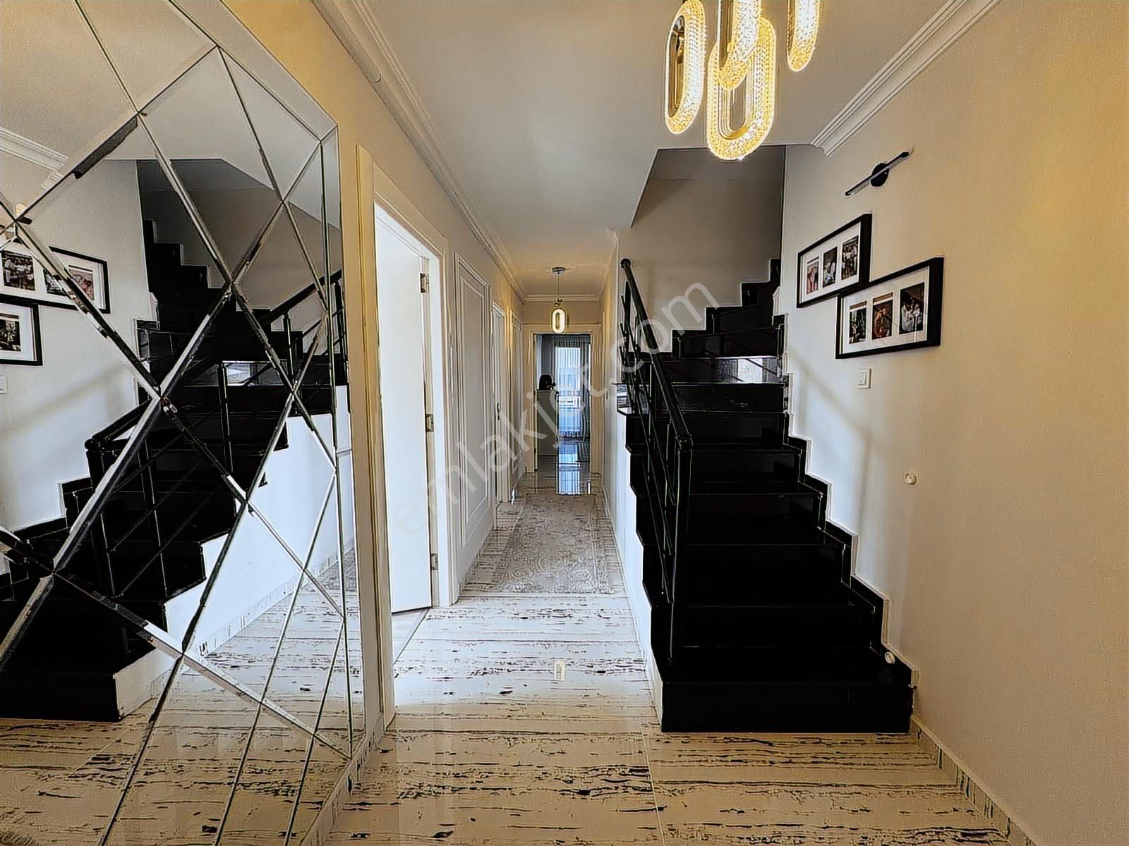 Armutlu'da Deniz Manzaralı Dubleks Daire | İki Ayrı Girişli - Görsel 6