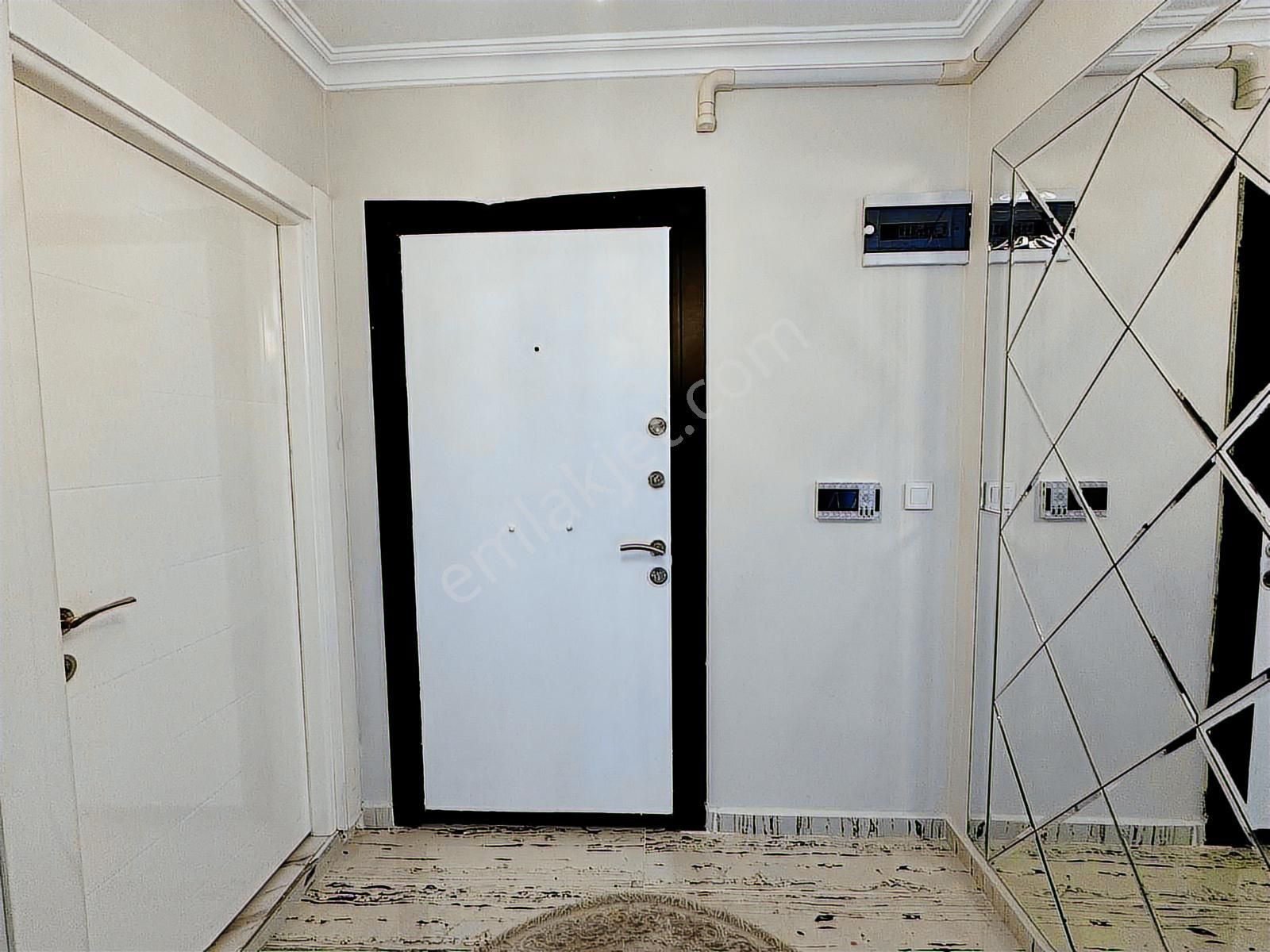 Armutlu'da Deniz Manzaralı Dubleks Daire | İki Ayrı Girişli - Görsel 5