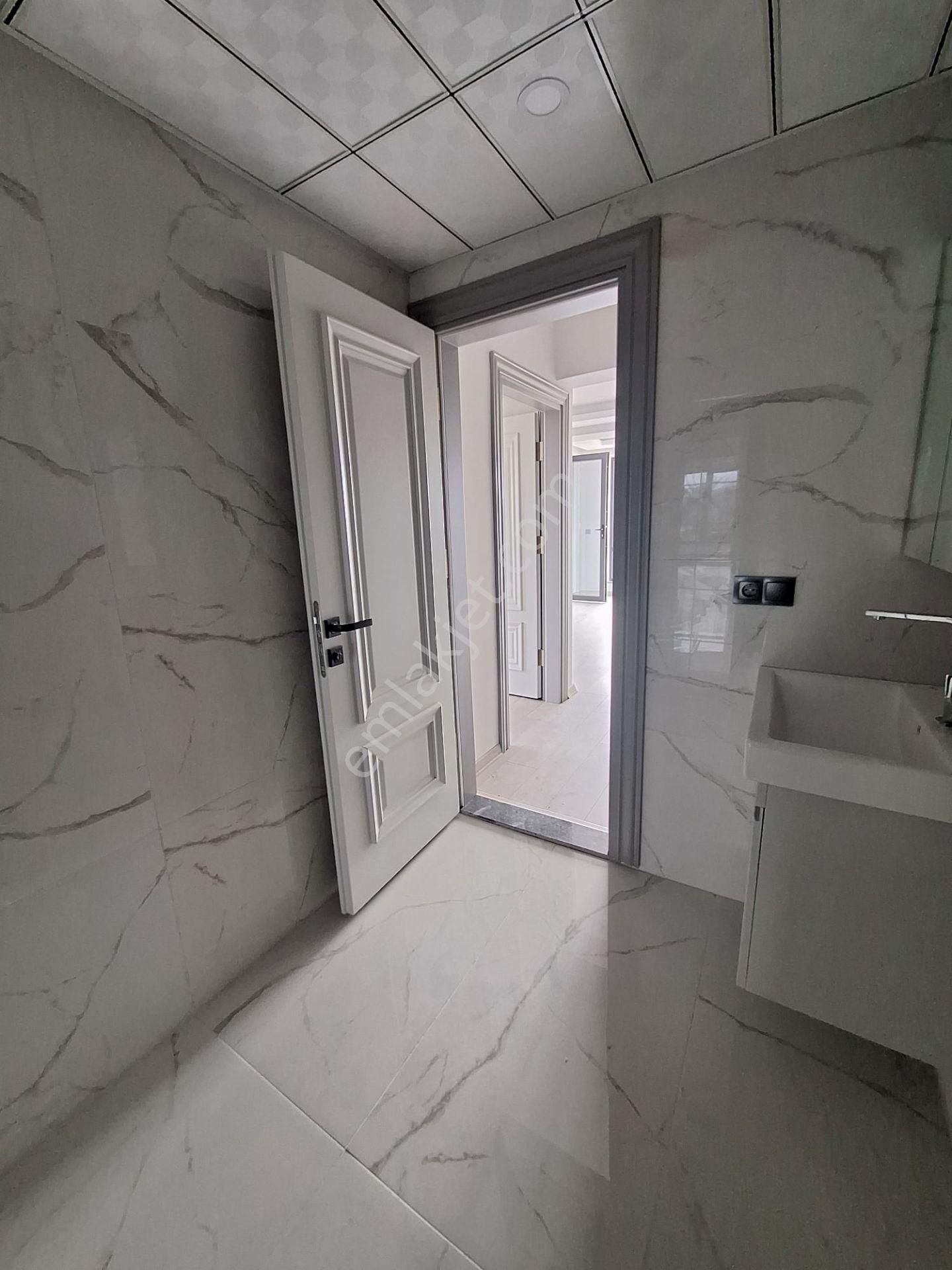 Büyükkolpınar’da Kaçırılmayacak Fırsat! Sıfır Giyinme Odalı 1+1 Lüks Daire | Doğa Manzaralı - Görsel 28