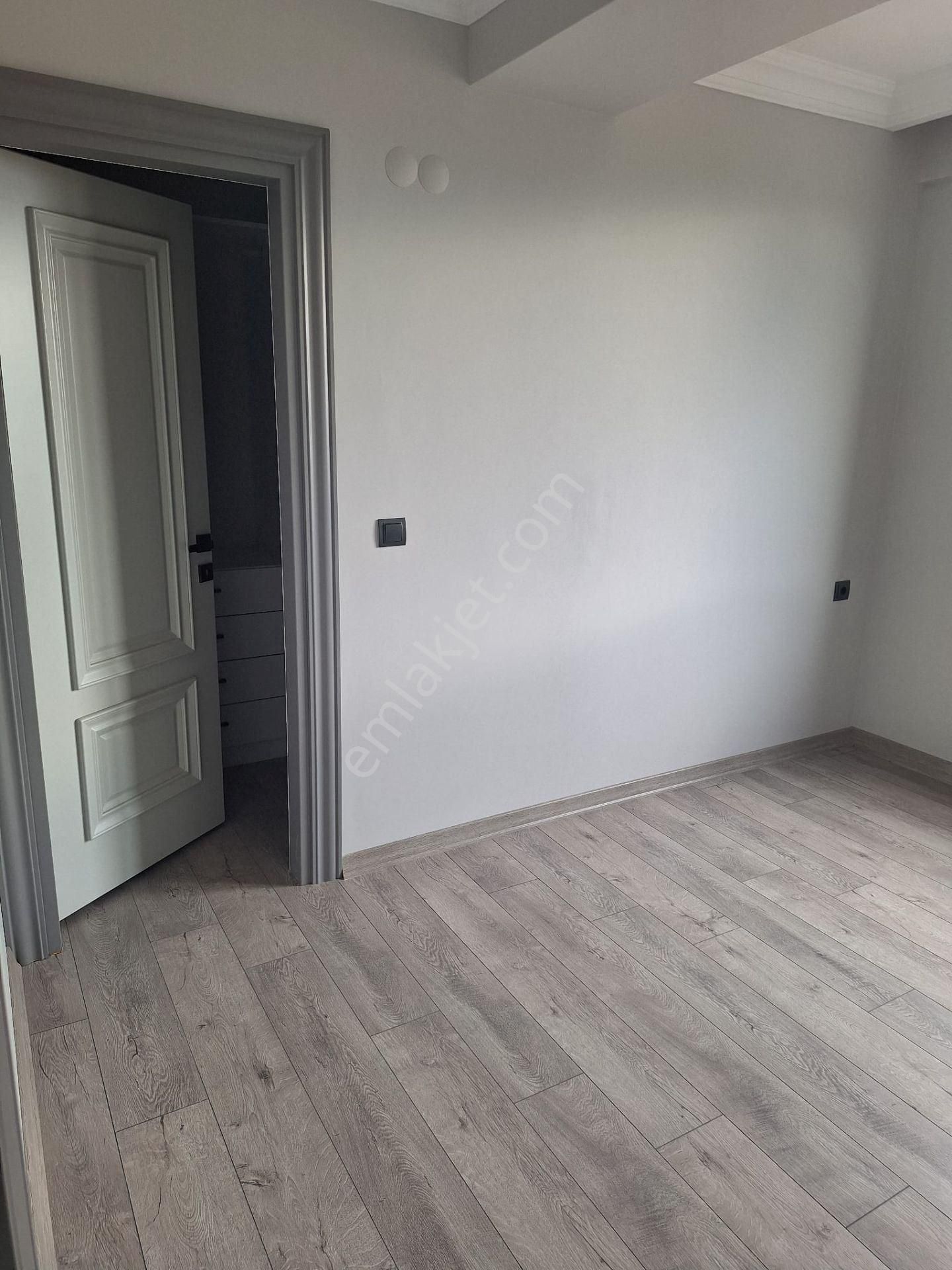 Büyükkolpınar’da Kaçırılmayacak Fırsat! Sıfır Giyinme Odalı 1+1 Lüks Daire | Doğa Manzaralı - Görsel 31