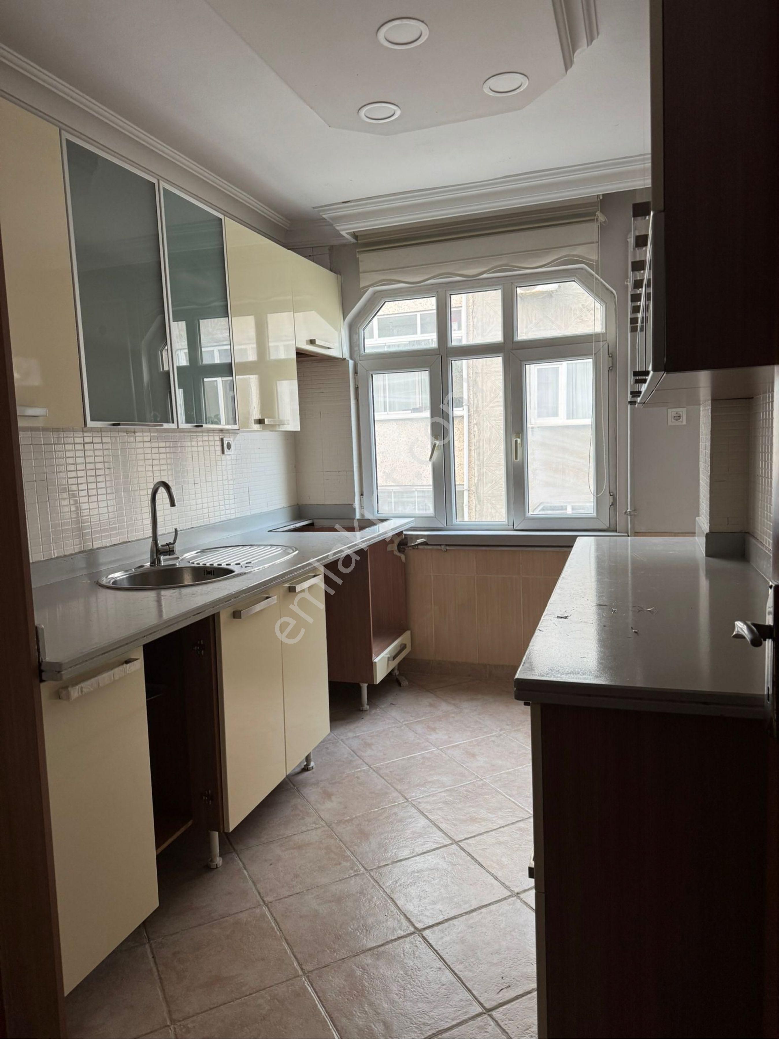 Uğurmumcu Mah 3+1 130 M2 2. Kat Memura Temiz Kiralık Daire - Görsel 6