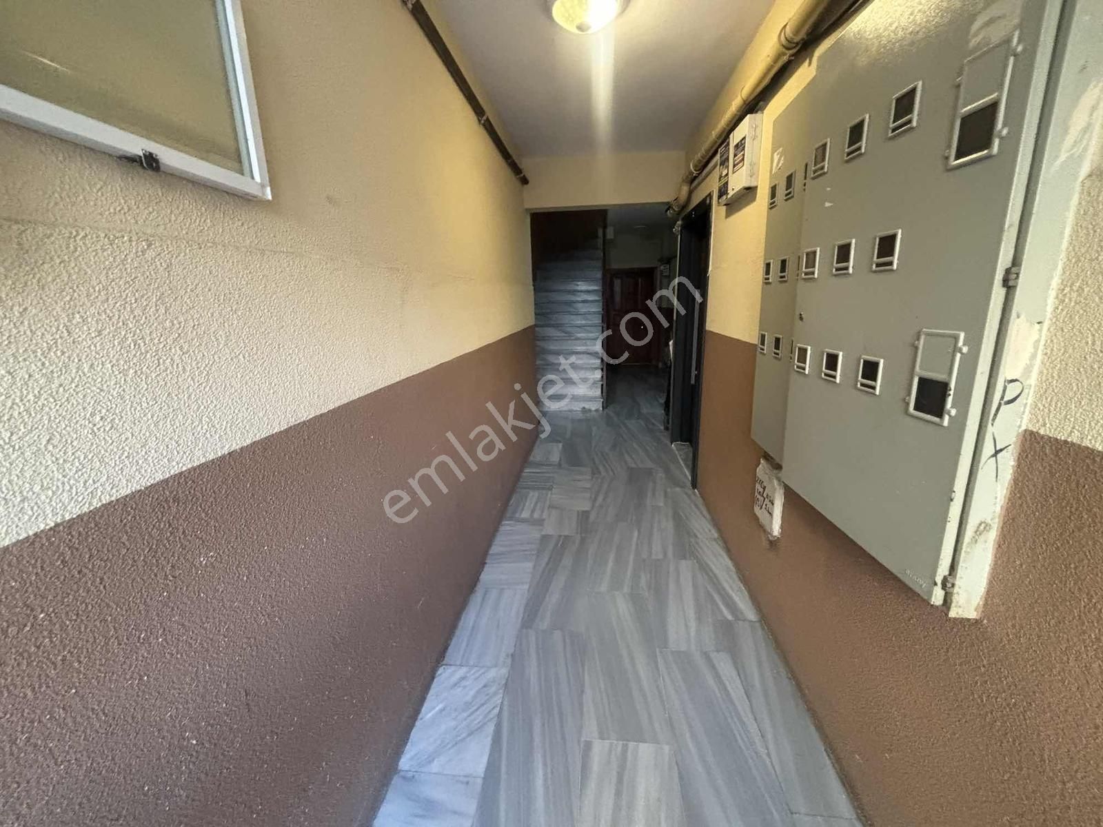 F-l Emlaktan Ümraniye Çarşı Metroya 7 Dk 2+1 Giriş Kat - Görsel 18