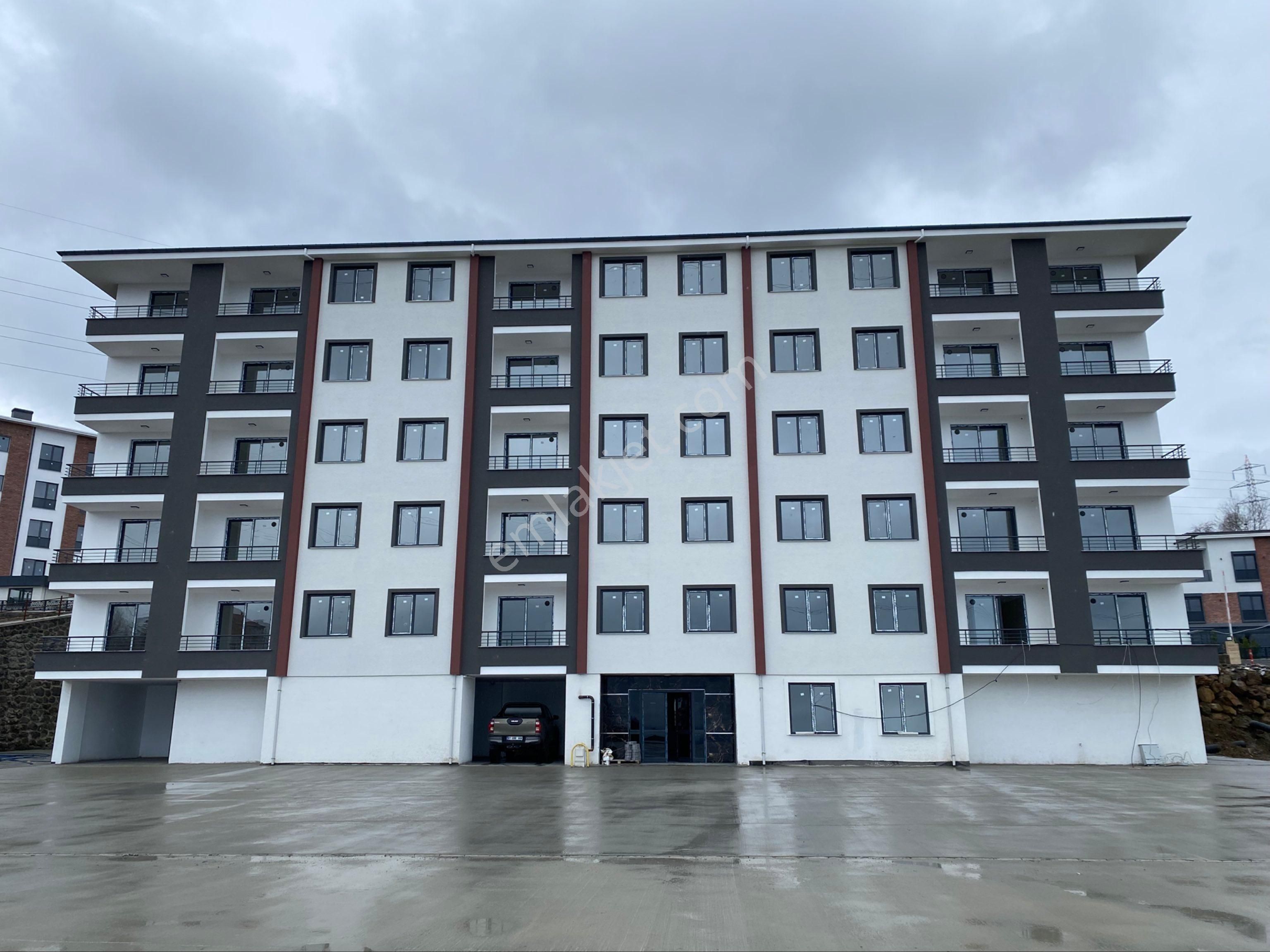 1 Nolu Bostancı Mahallesi Deniz Manzaralı Satılık 2+1 Daire