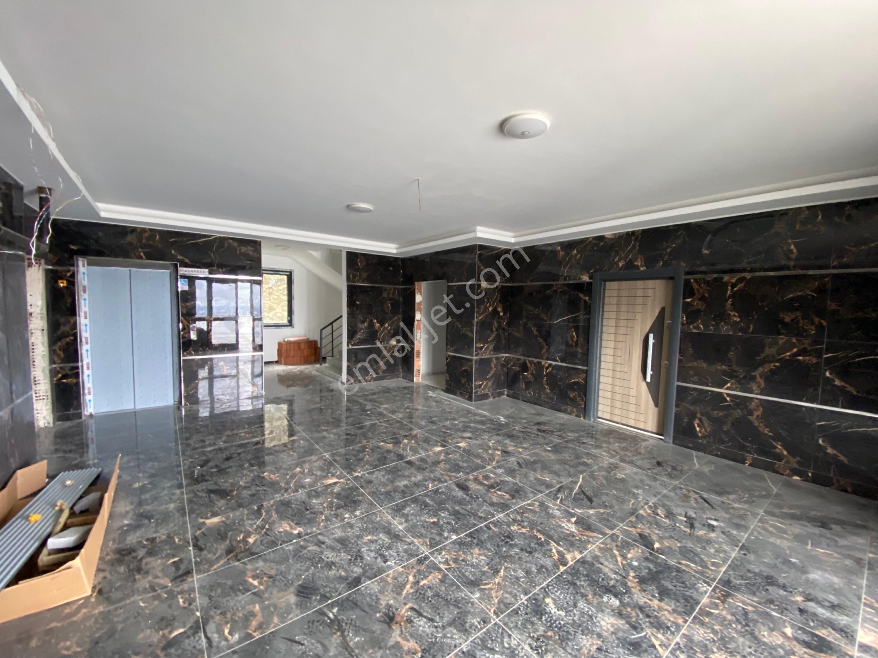 1 Nolu Bostancı Mahallesi Deniz Manzaralı Satılık 2+1 Daire - Görsel 5