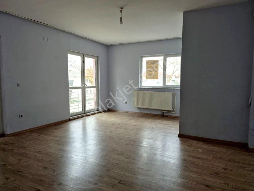 Adapazarı Karaman Mahallesinde Kiralık 3+1 Daire - Görsel 8