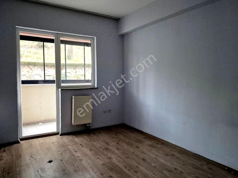 Adapazarı Karaman Mahallesinde Kiralık 3+1 Daire - Görsel 14