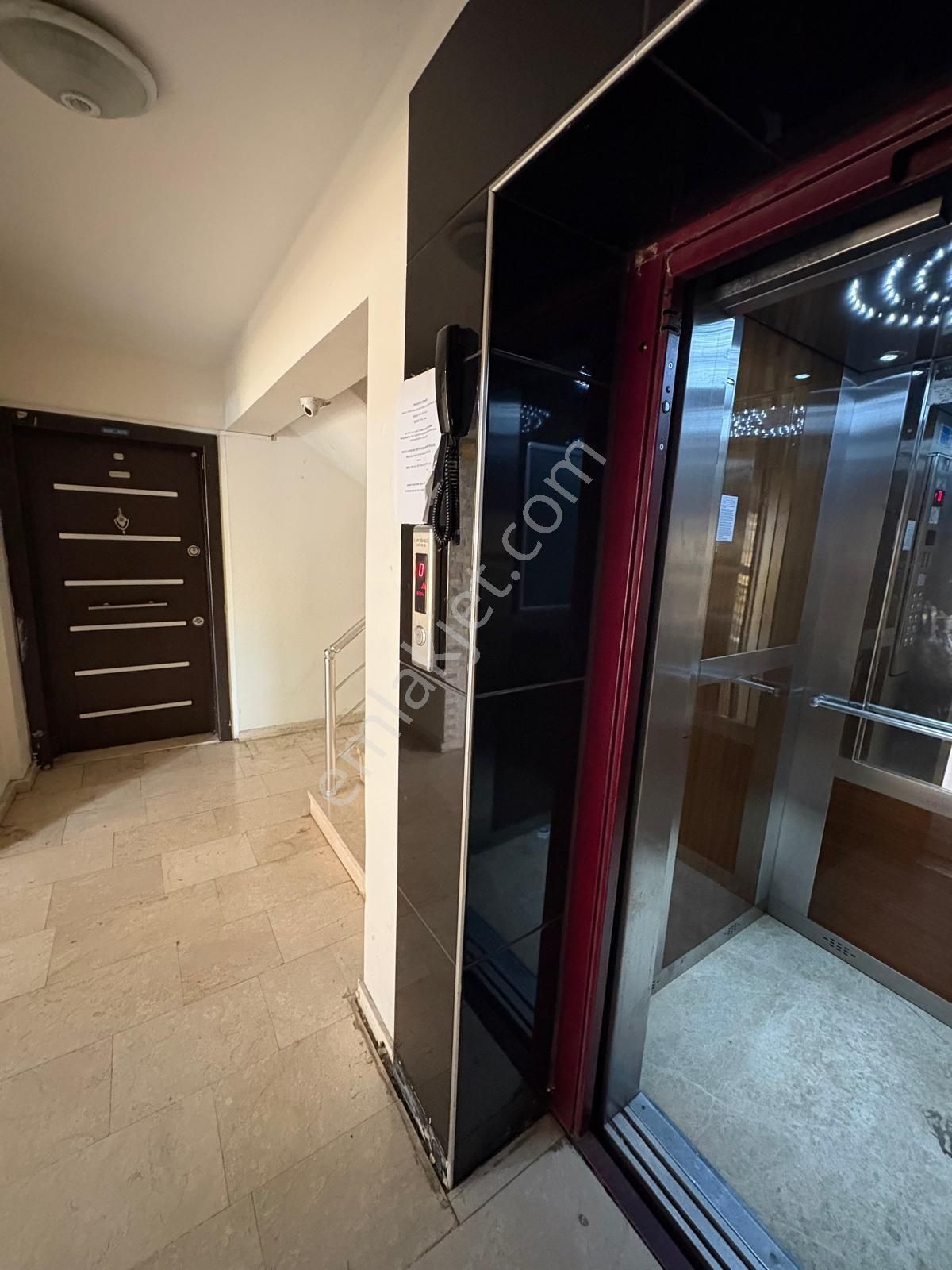 Görüklede Merkezi Konumda Eşyalı 2+1 Satılık Fırsat Daire - Görsel 20