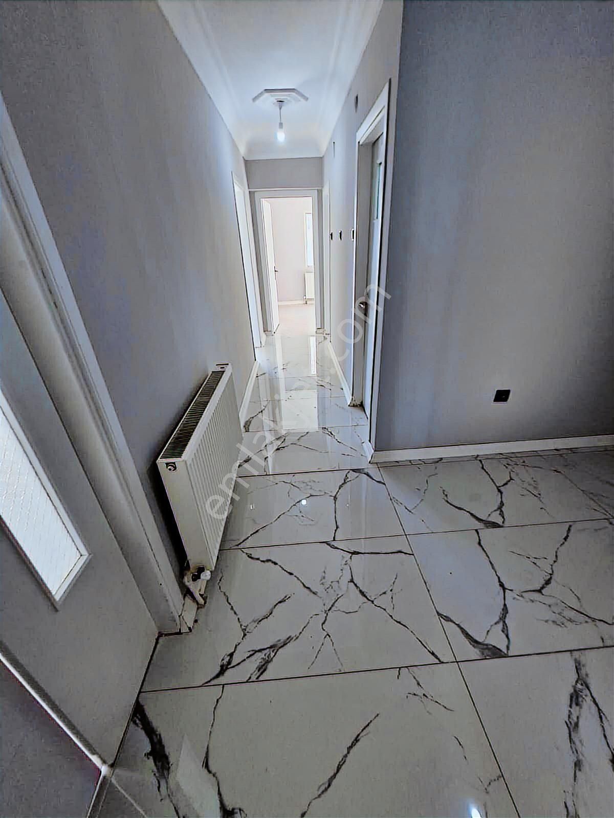 Çukurova Belediye Evlerinde Satılık 3+1 K.mutfak Daire - Görsel 22