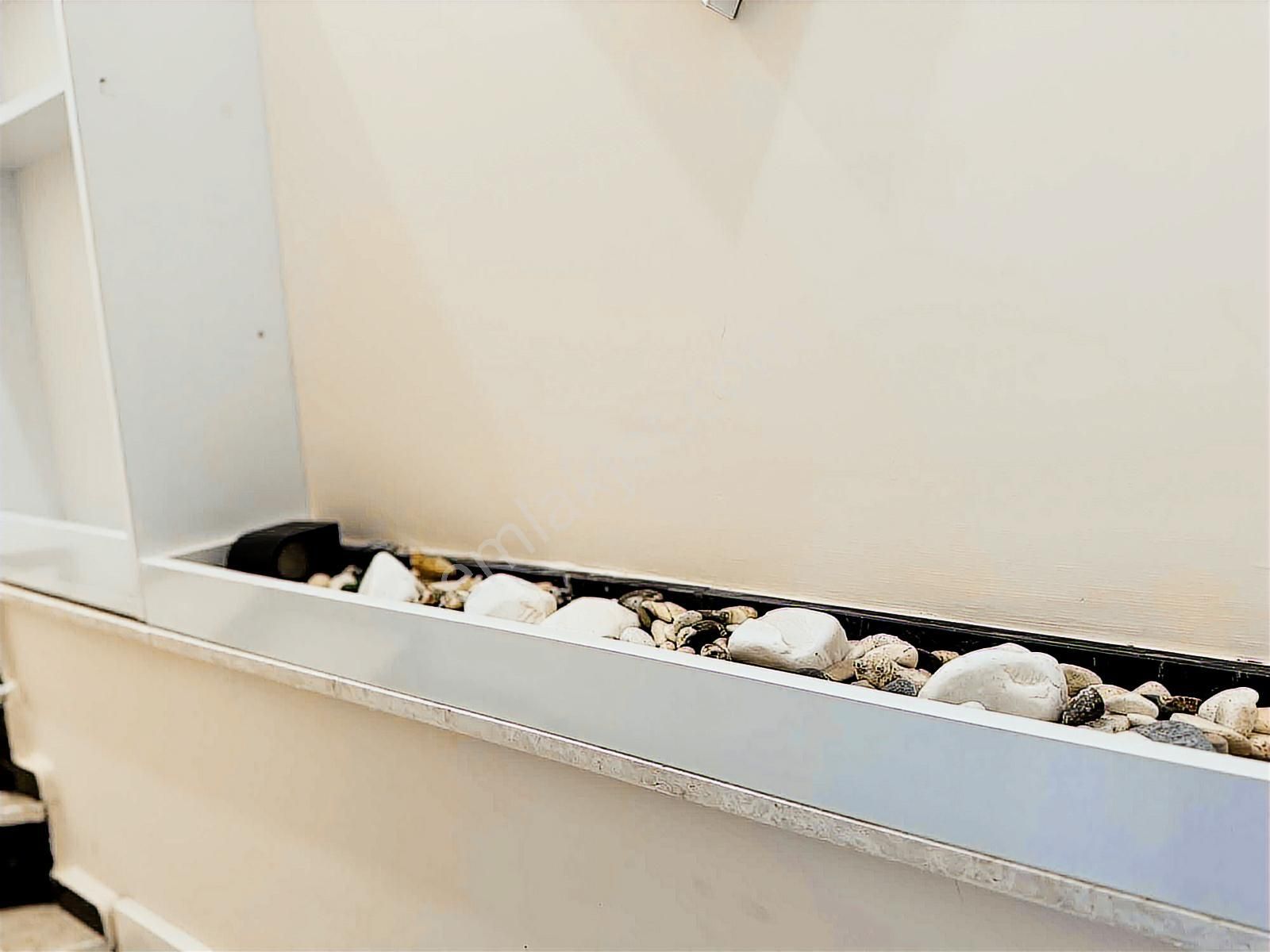 Kuşadası Davutlar'da Satılık Köşe Başı Eşyalı Villa - Görsel 15